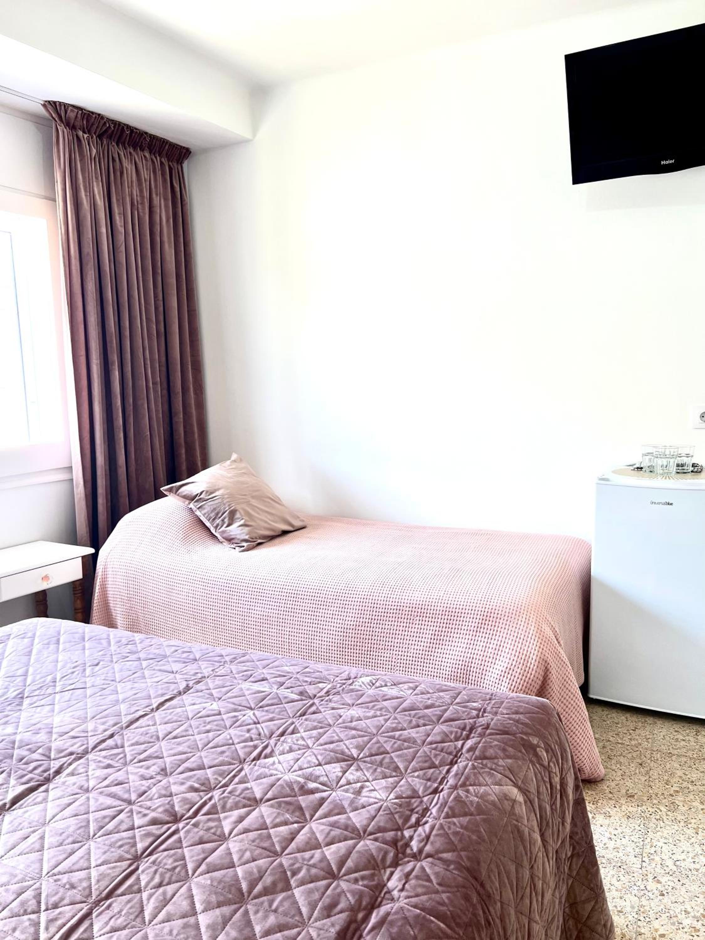 Comfort Triple Room photo 3