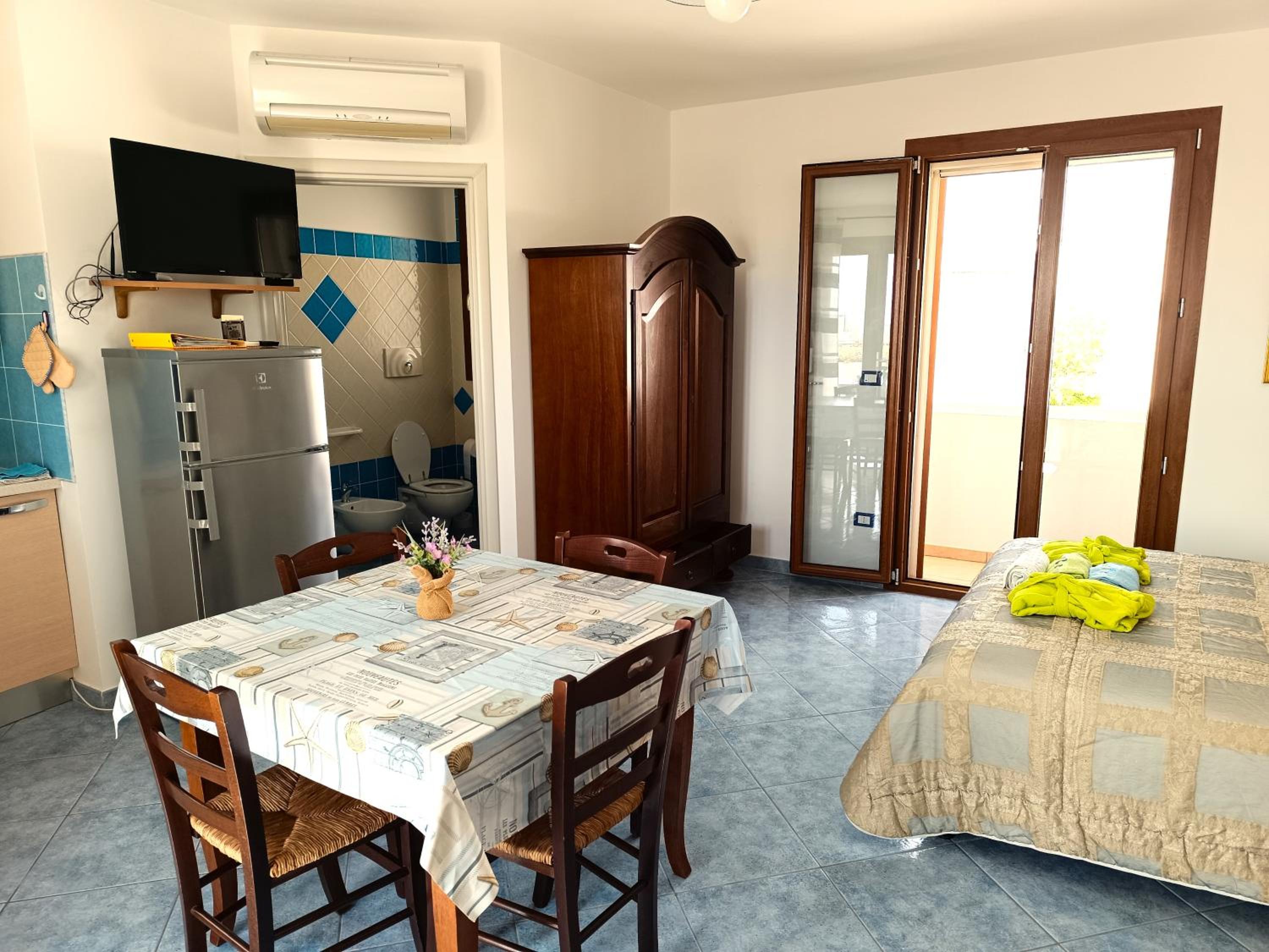 Studio with Sea View