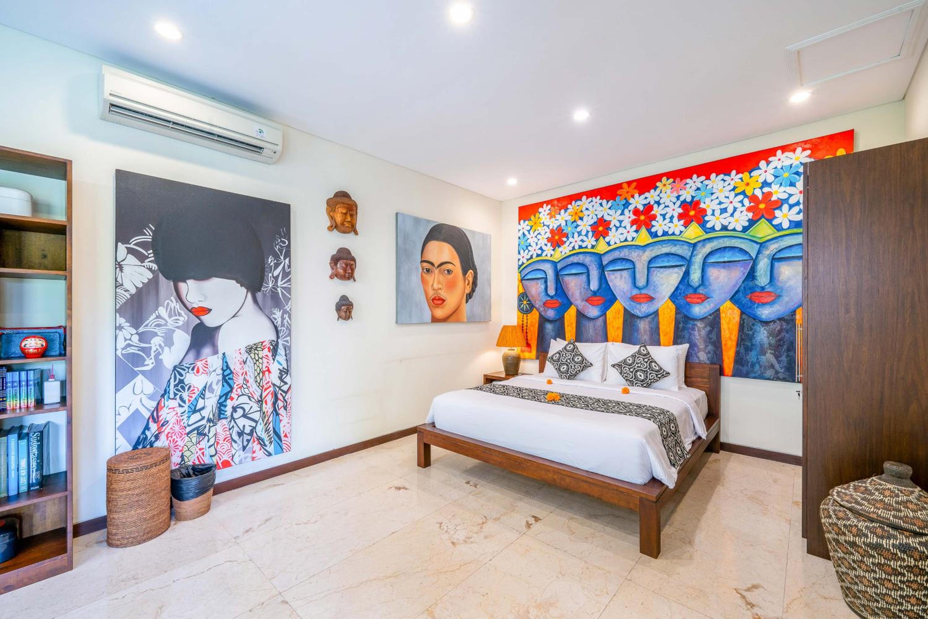 Deluxe Double Room with Pool Access photo 2