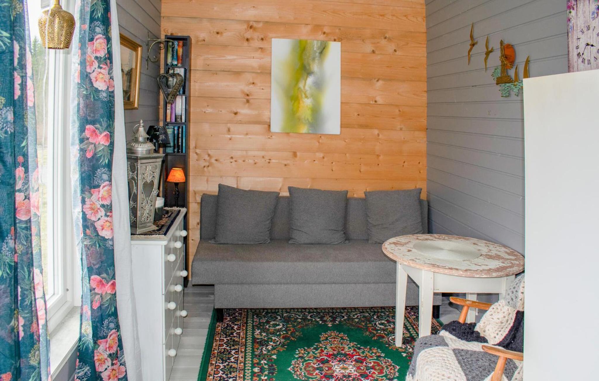 Two-Bedroom Holiday Home photo 2