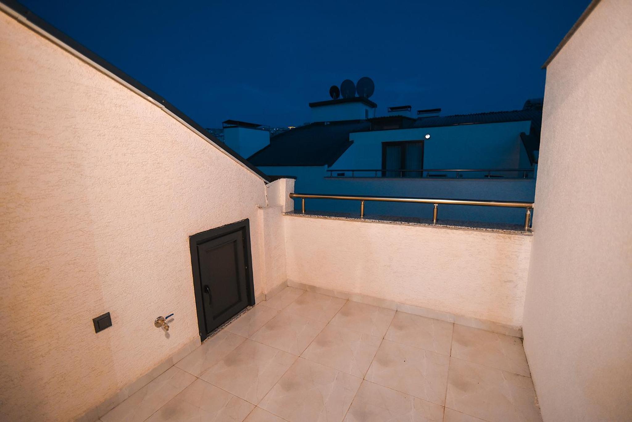 Double Room with Balcony photo 2