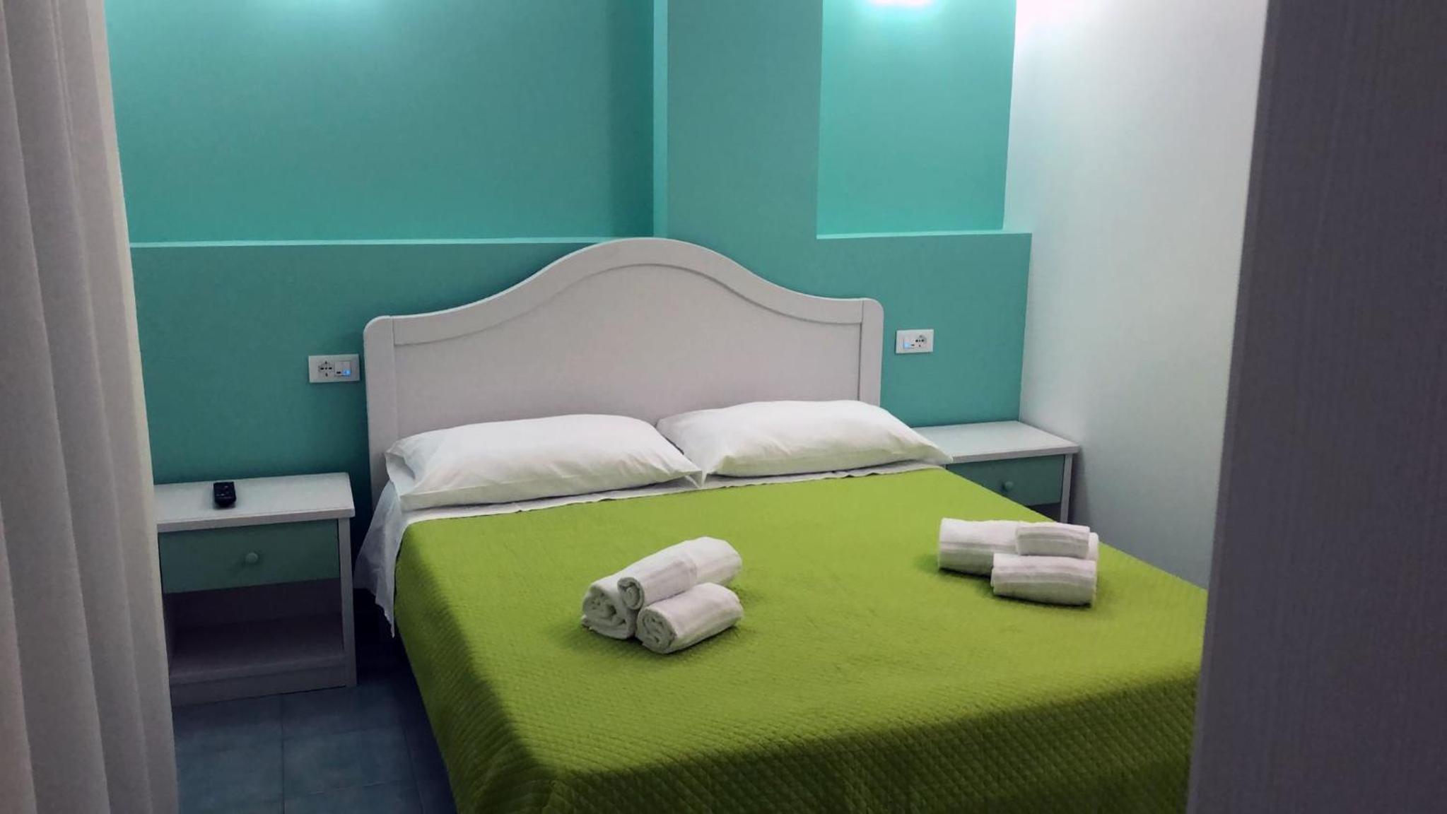 Double Room with Garden View - Photo 1