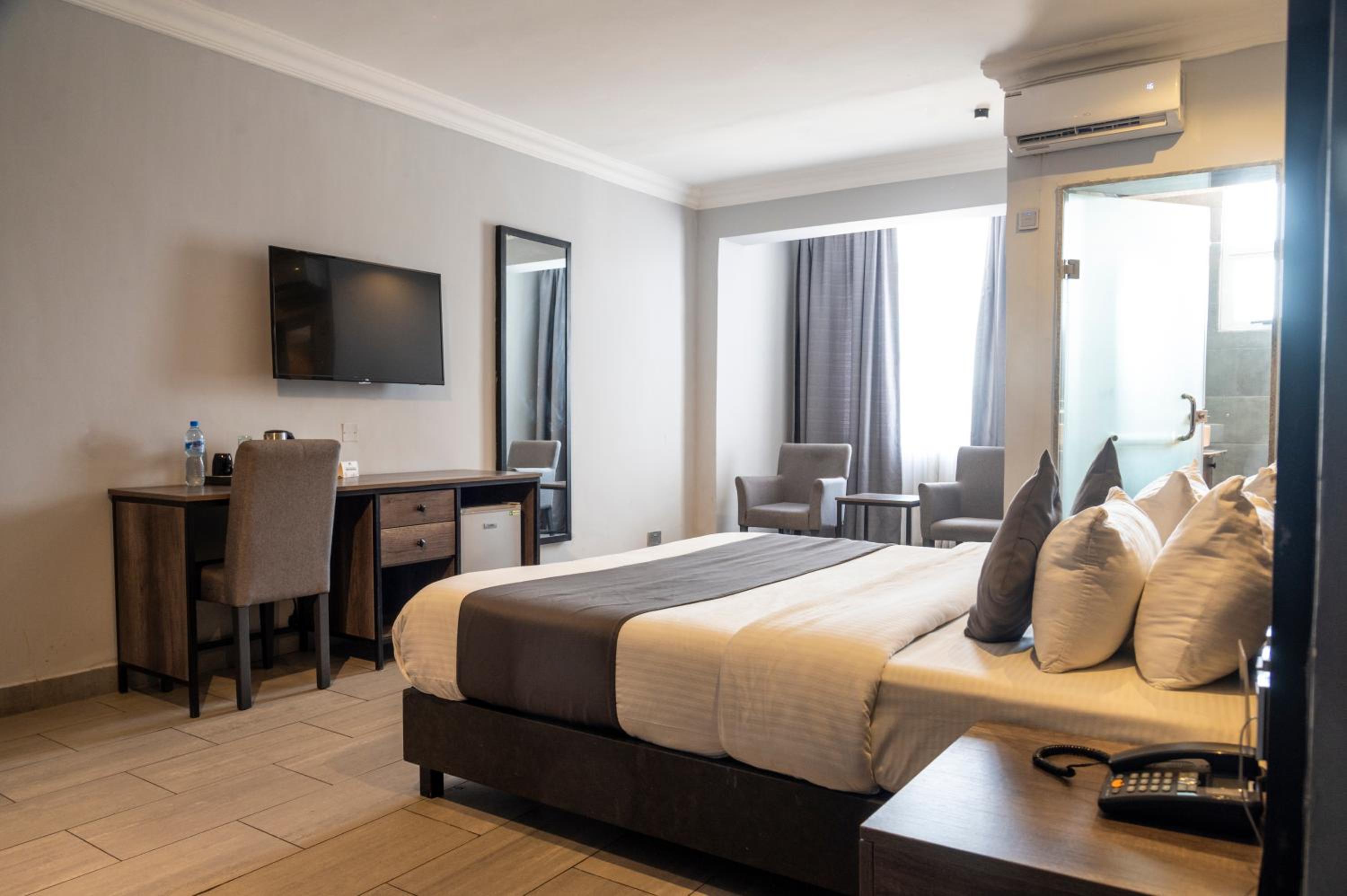 Standard Double Room "Deluxe" photo 2