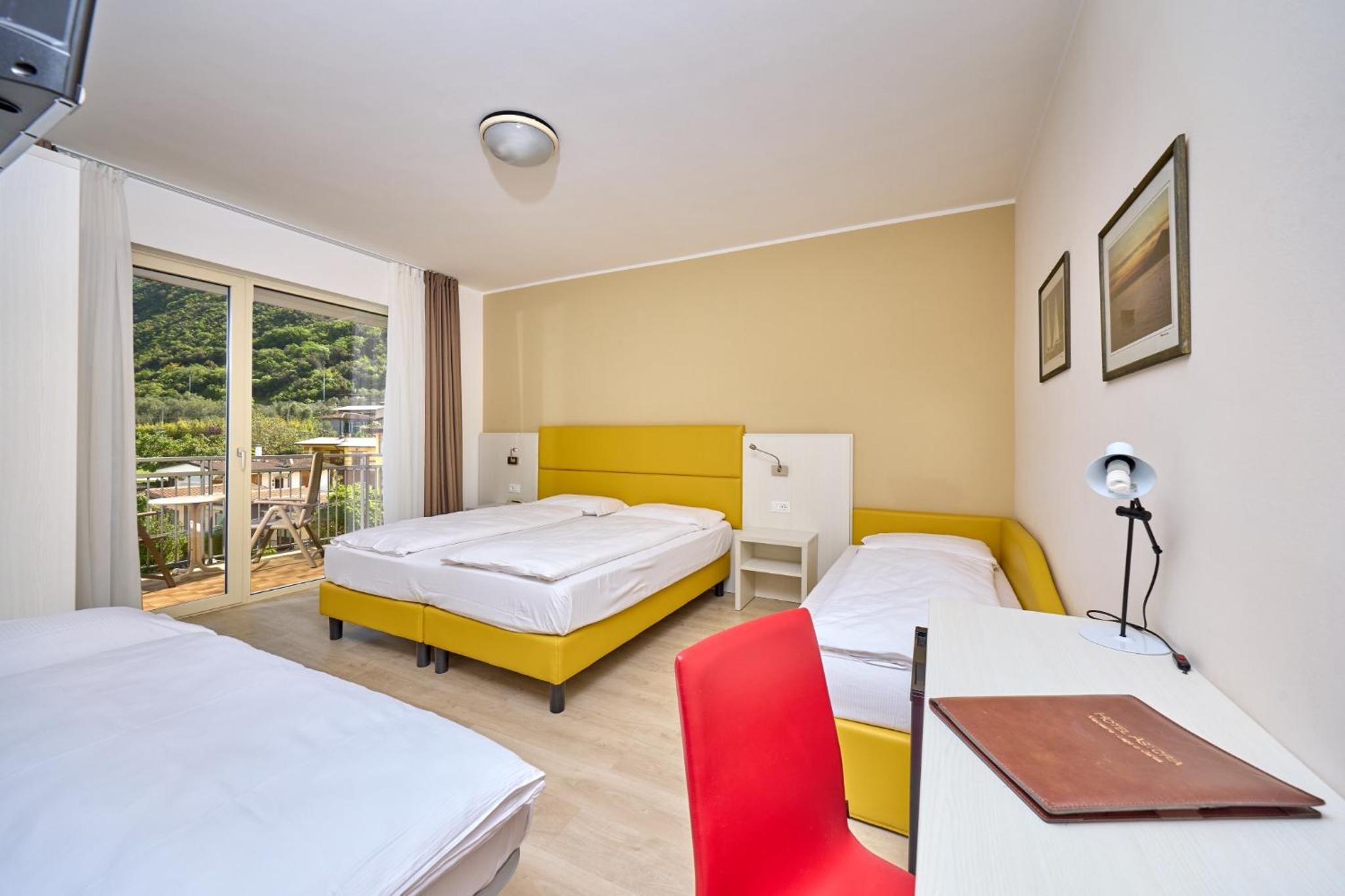 Quadruple Room photo 2