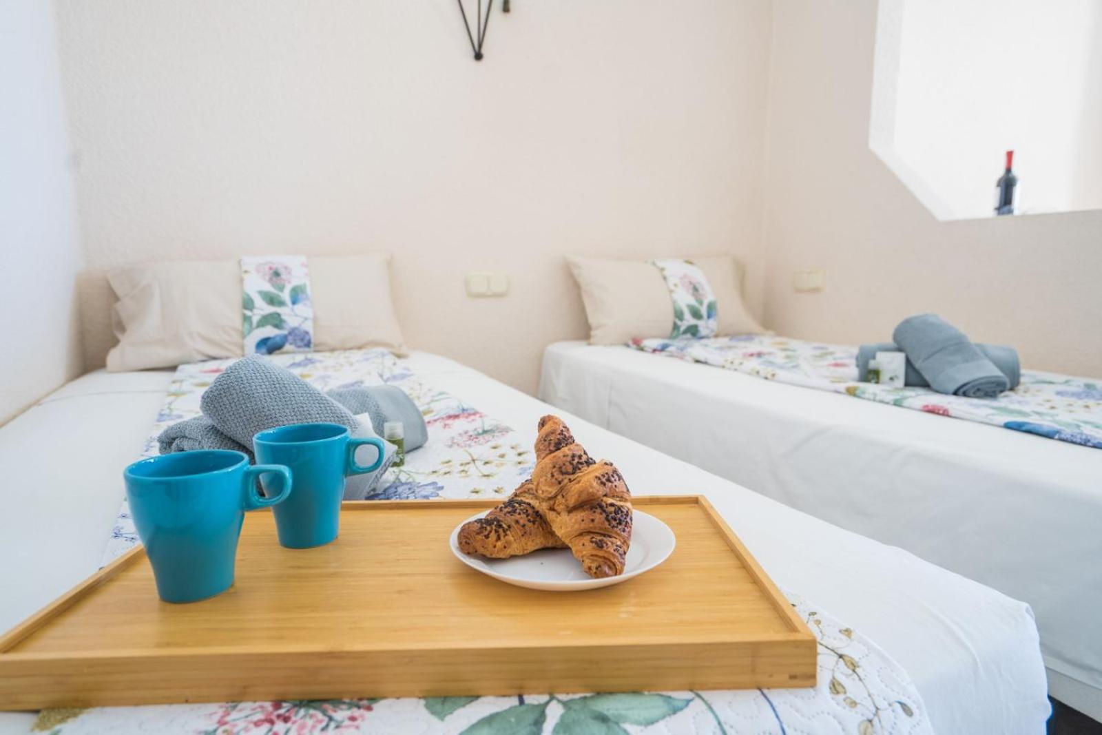 Apartamento con Vista y Balcón