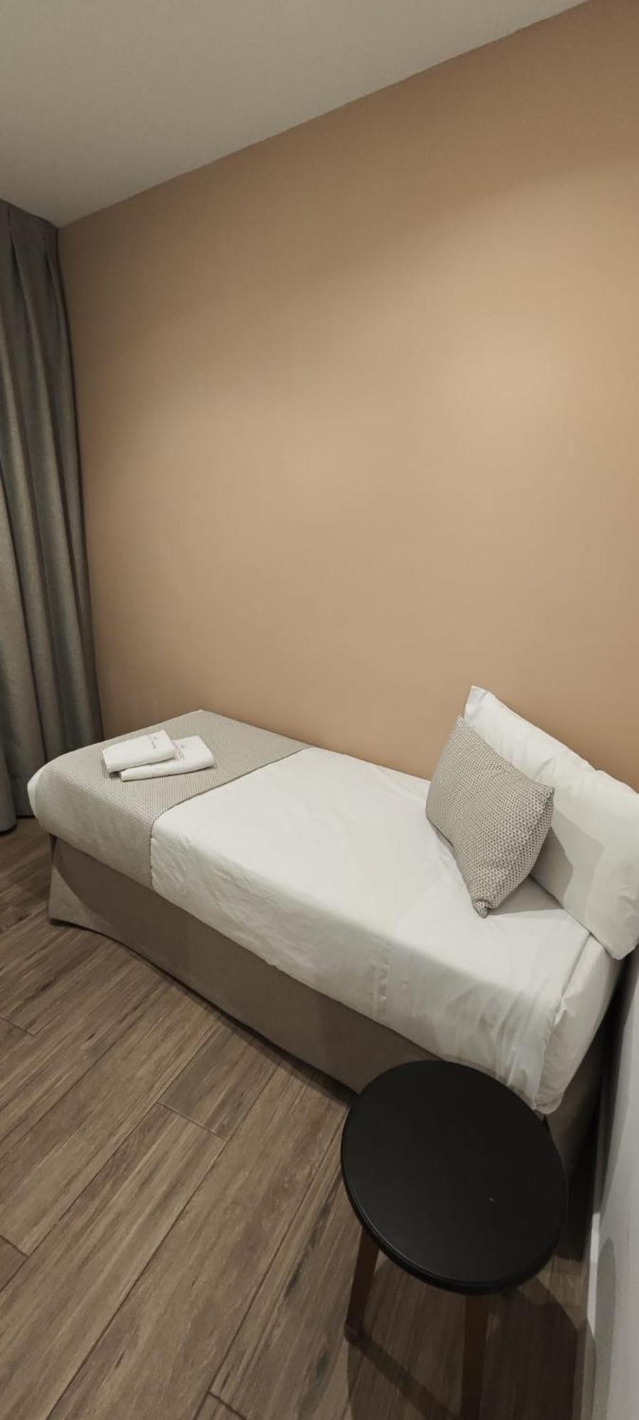 Two-Bedroom Apartment - Photo 6