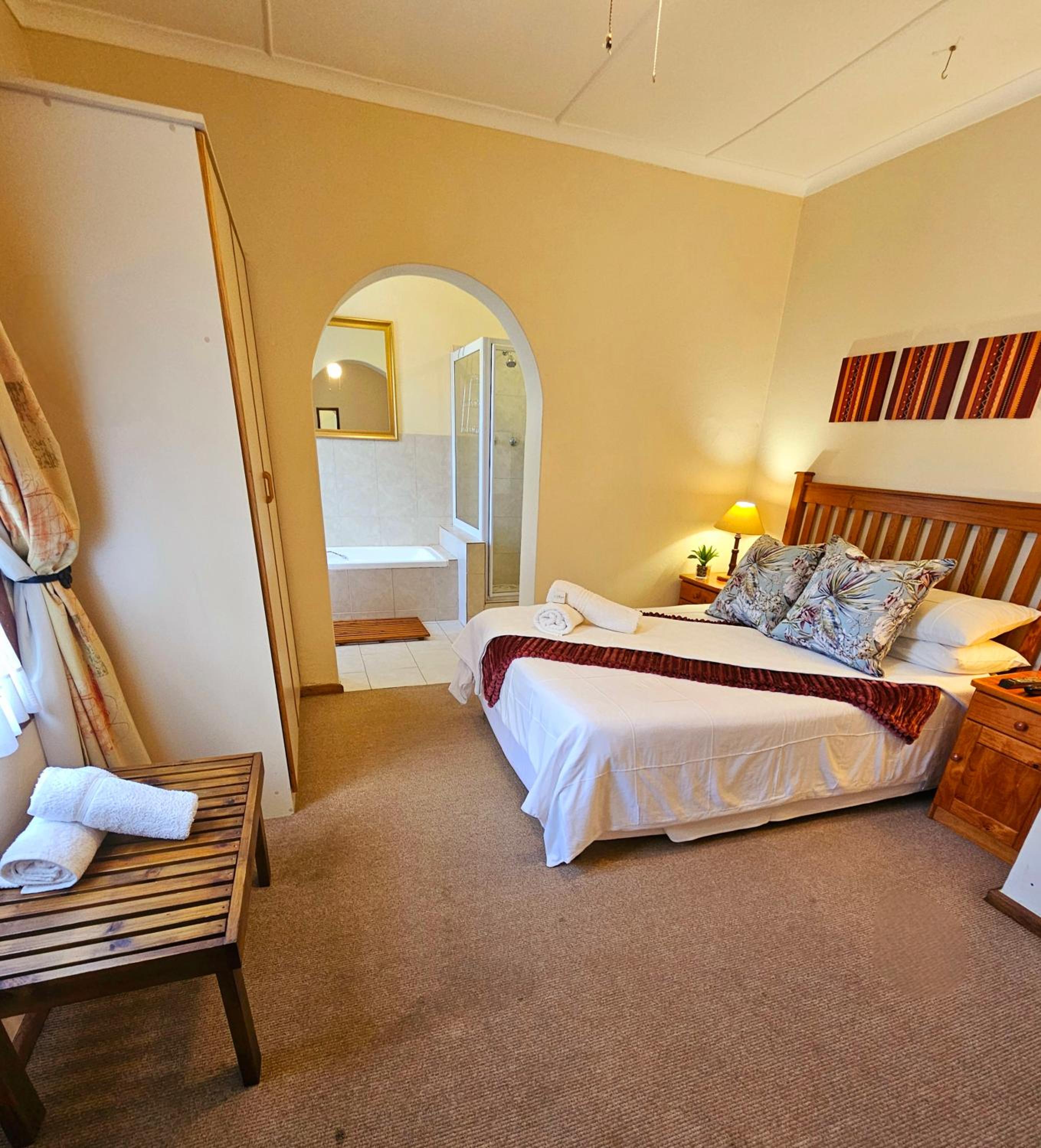 Double Room - Photo 2