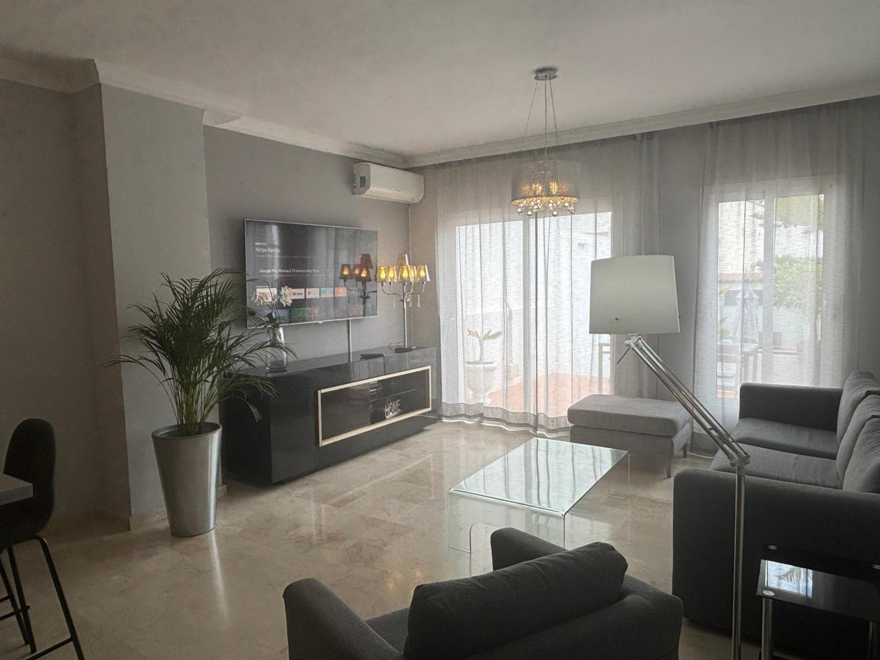 Apartamentos Abril de 2 habitaciones