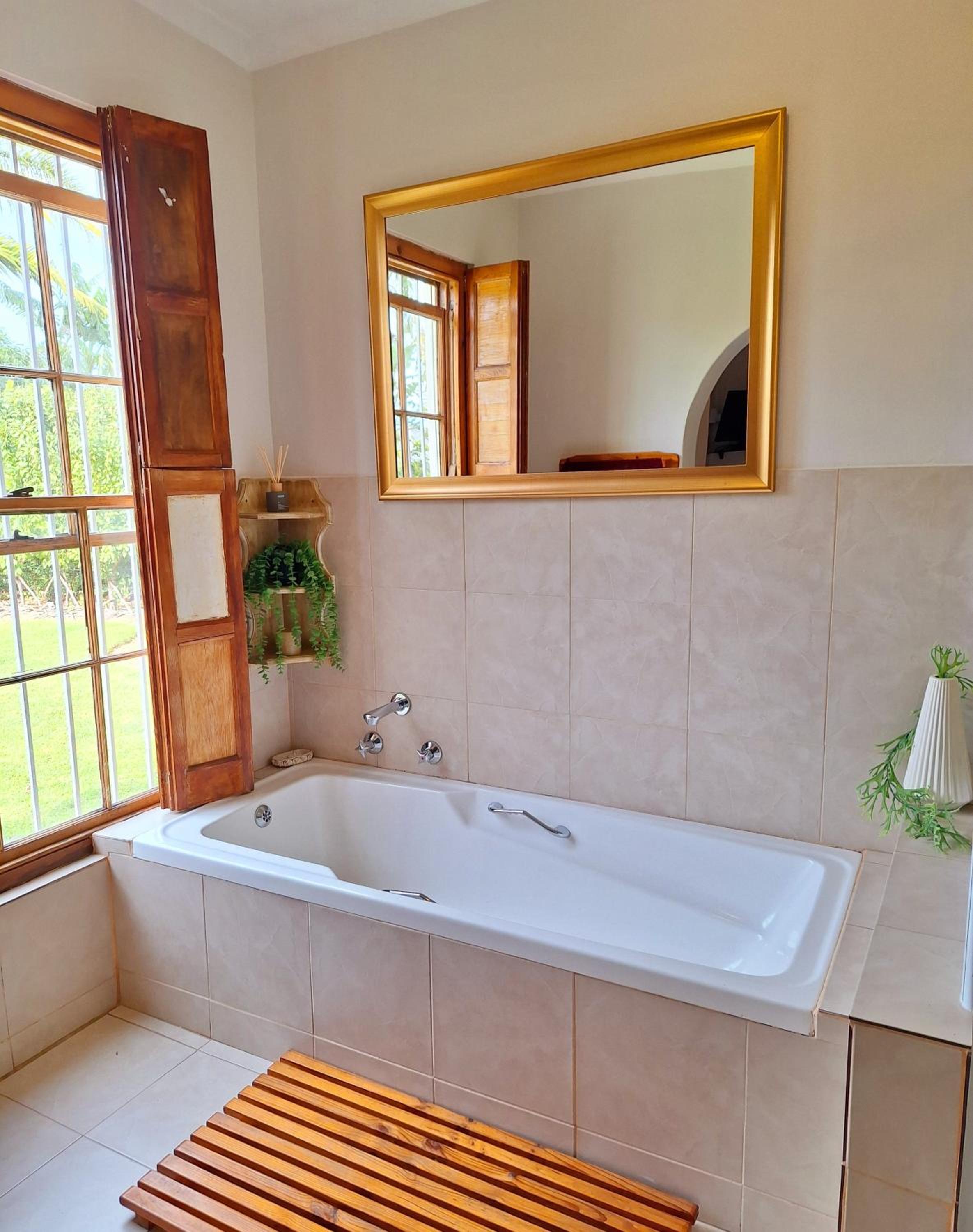 Double Room - Photo 7