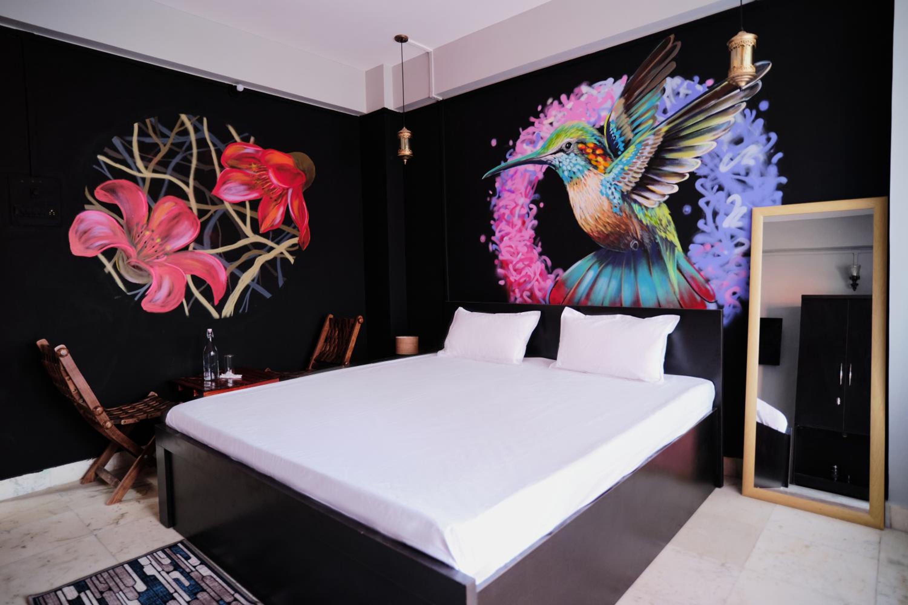 Deluxe Double Room (2 Adults + 1 Child) photo 1