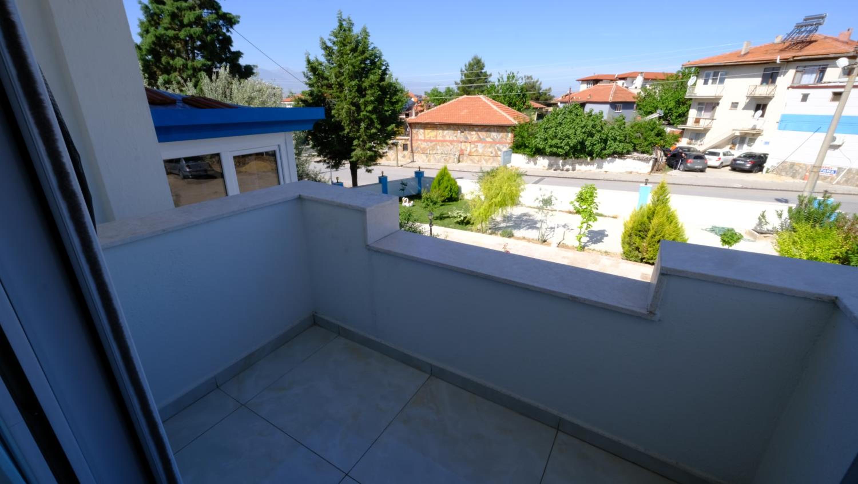 King Room with Balcony photo 2