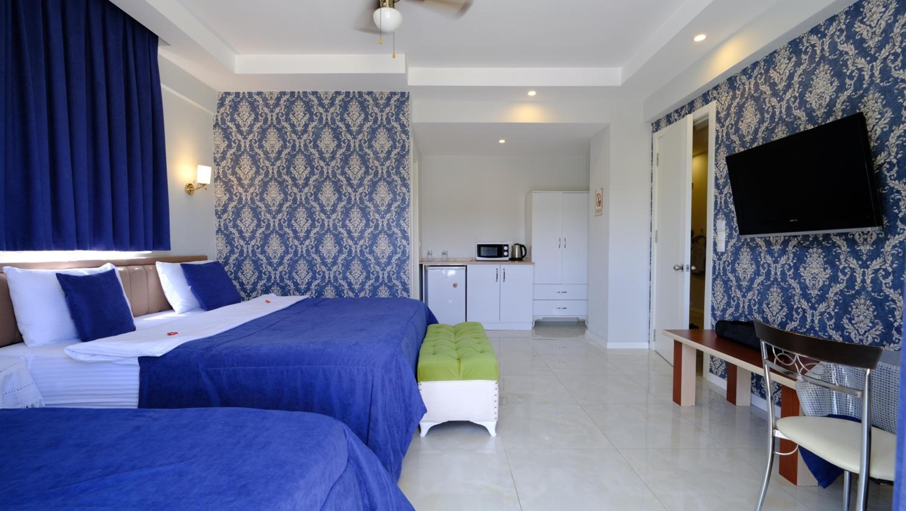 Deluxe Triple Room - Photo 6