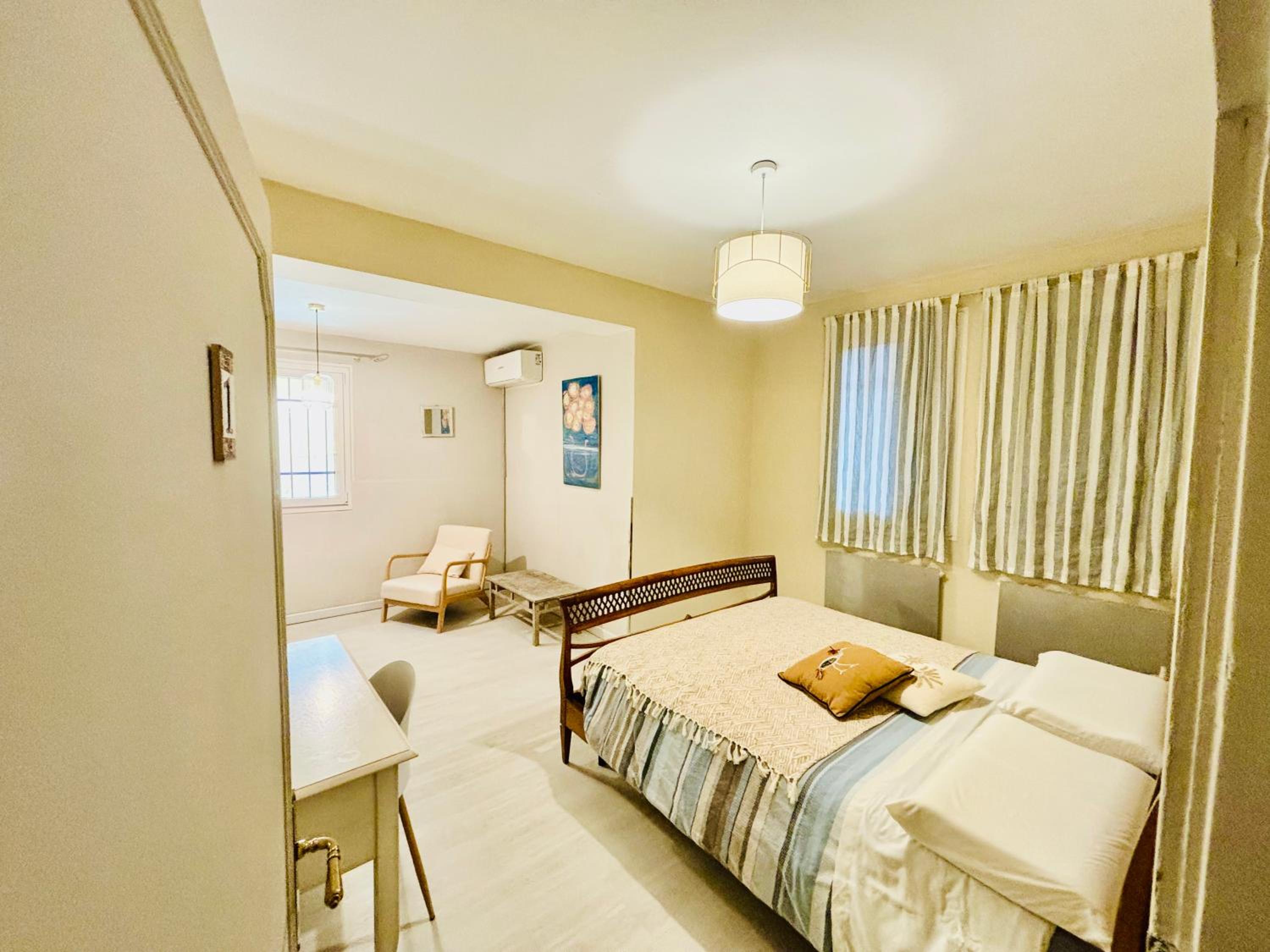 Double Room with Private External Bathroom photo 1