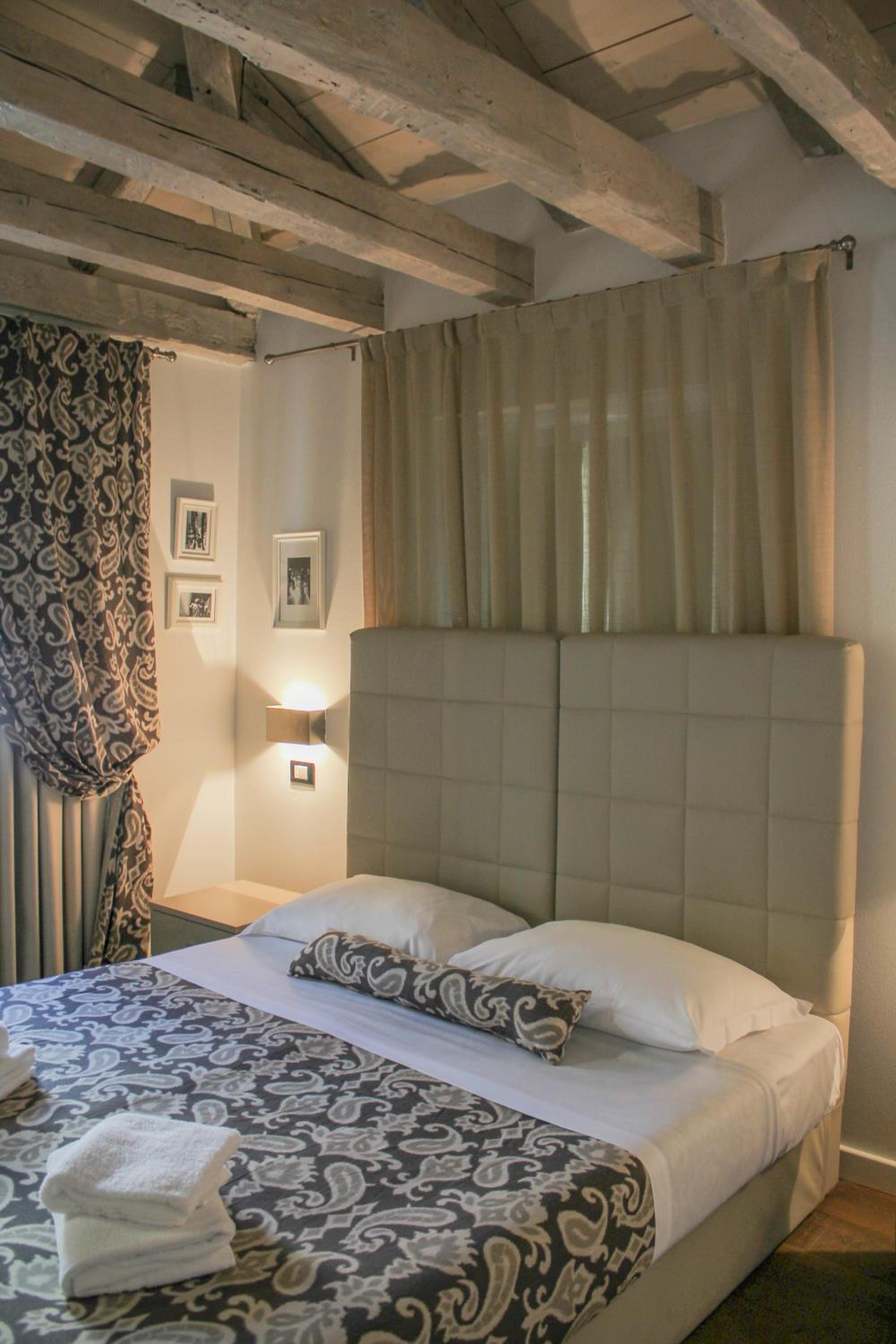 Double or Twin Room photo 1