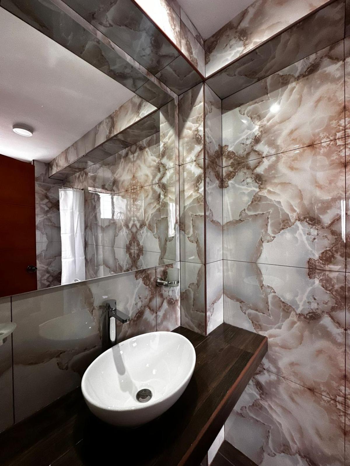 Single Room With Private Bathroom photo 1
