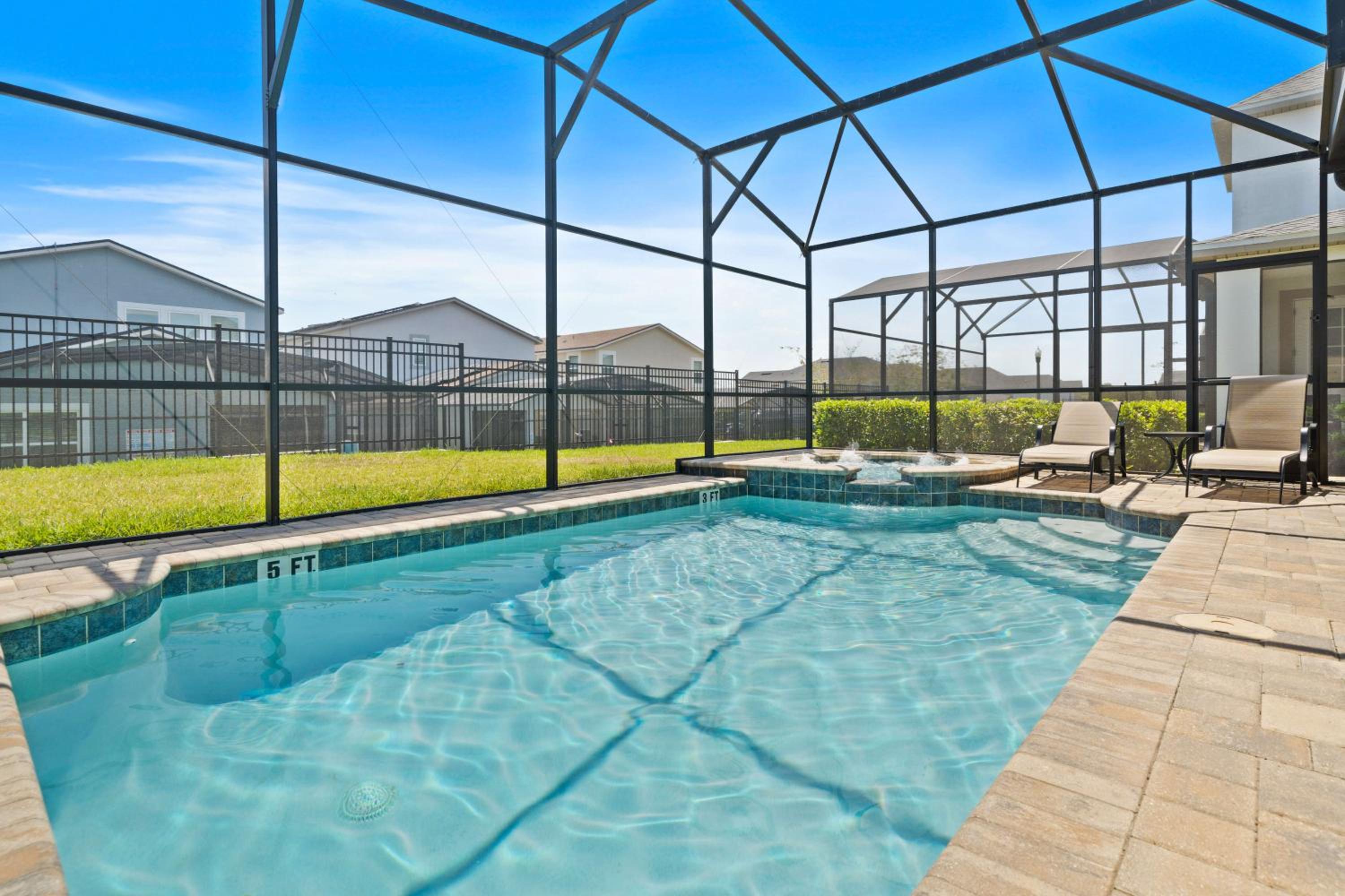 Four-Bedroom House - Photo 28