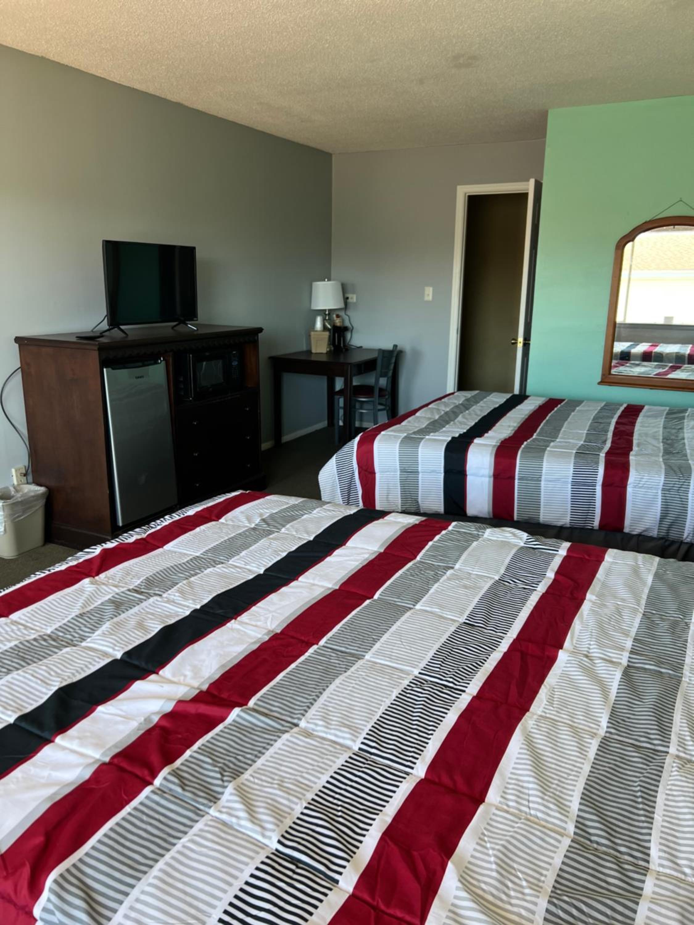 Superior Deluxe Double or Twin Room  photo 1
