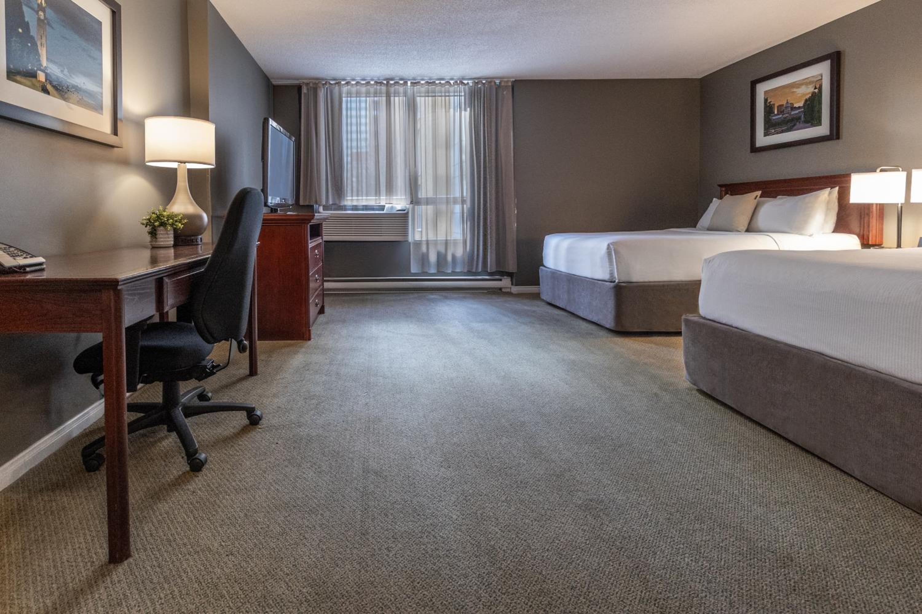 One-Bedroom Suite with Two Queen Beds - Photo 1