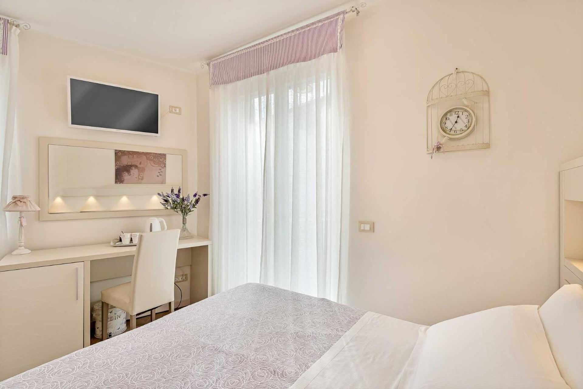 Deluxe Double or Twin Room with Garden View photo 1