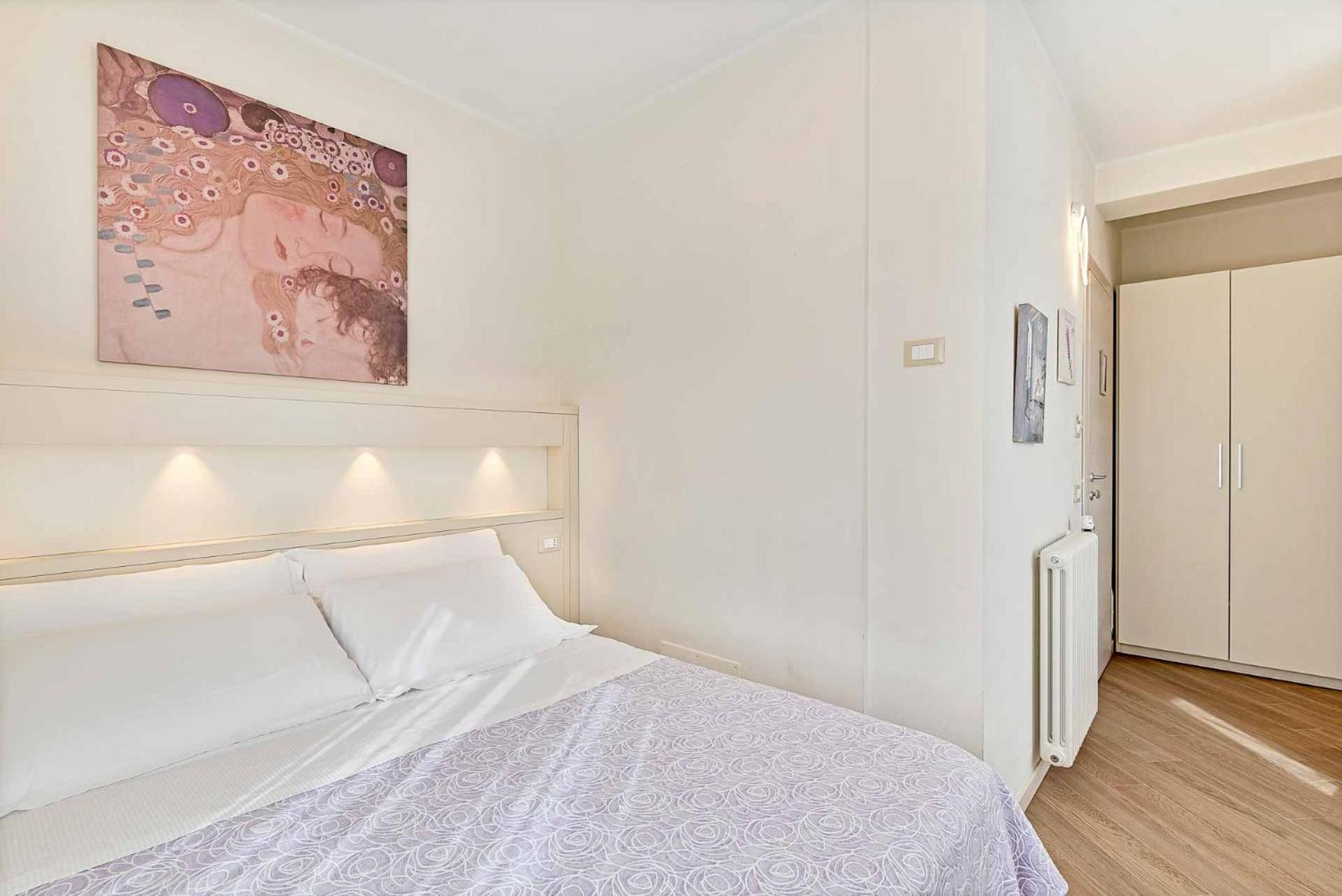Deluxe Double or Twin Room with Garden View photo 2