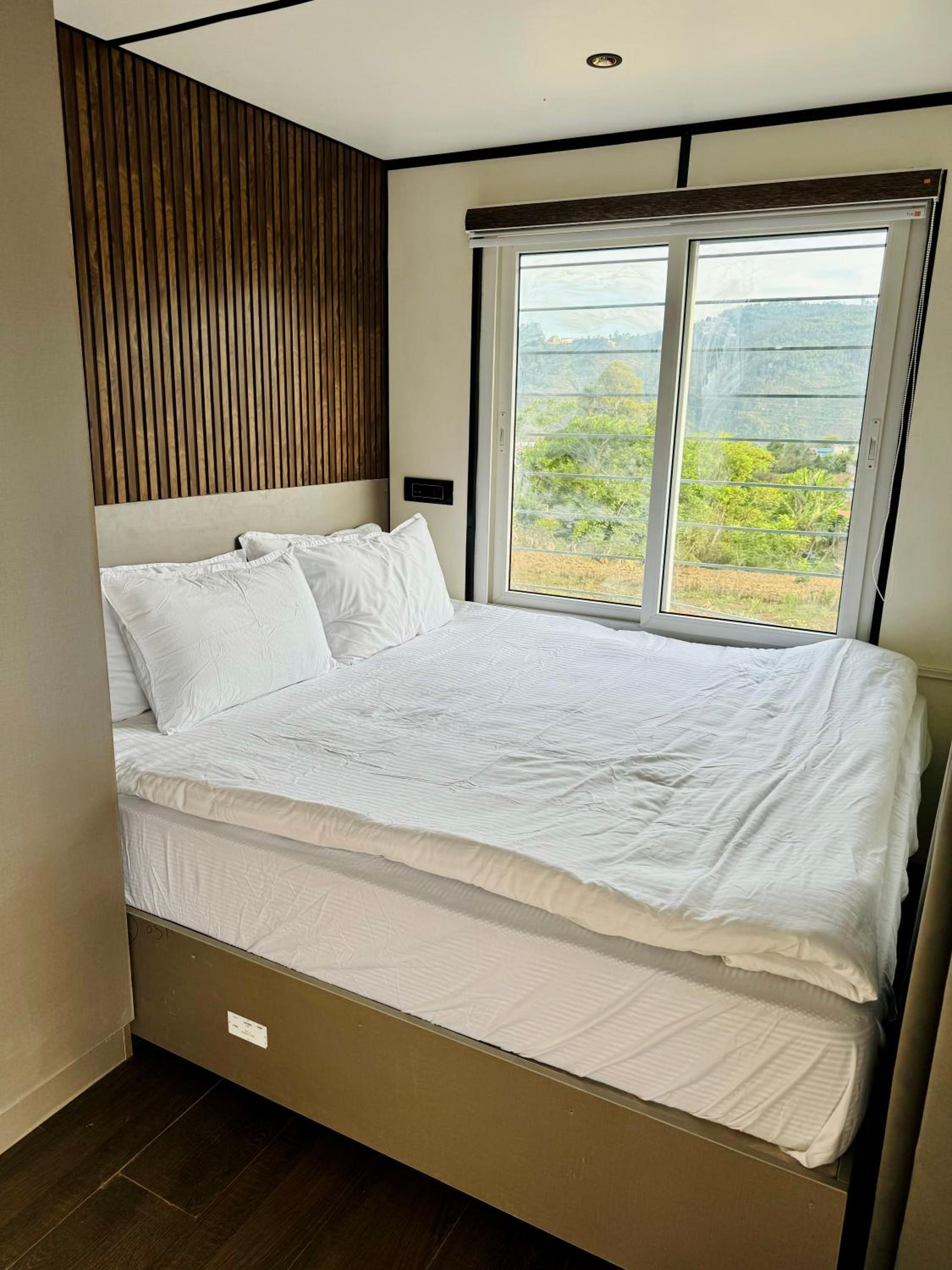One-Bedroom House photo 1
