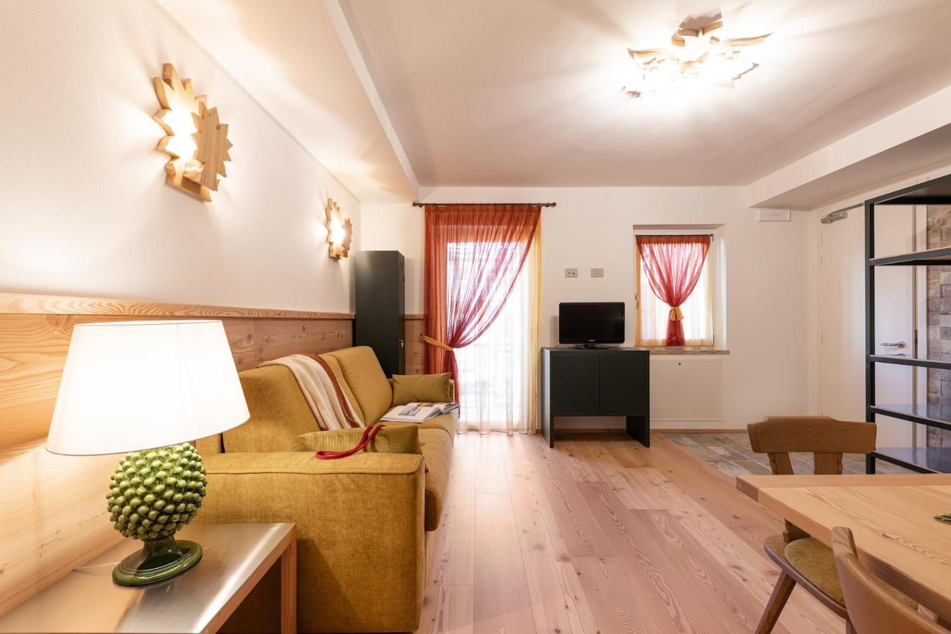 Suite Apartment - Photo 21