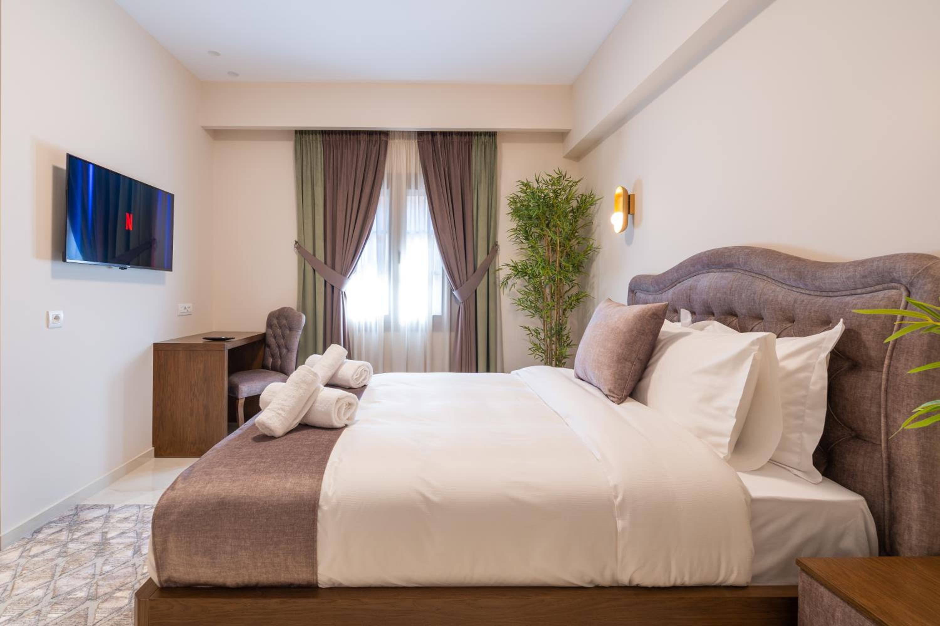 Standard Suite