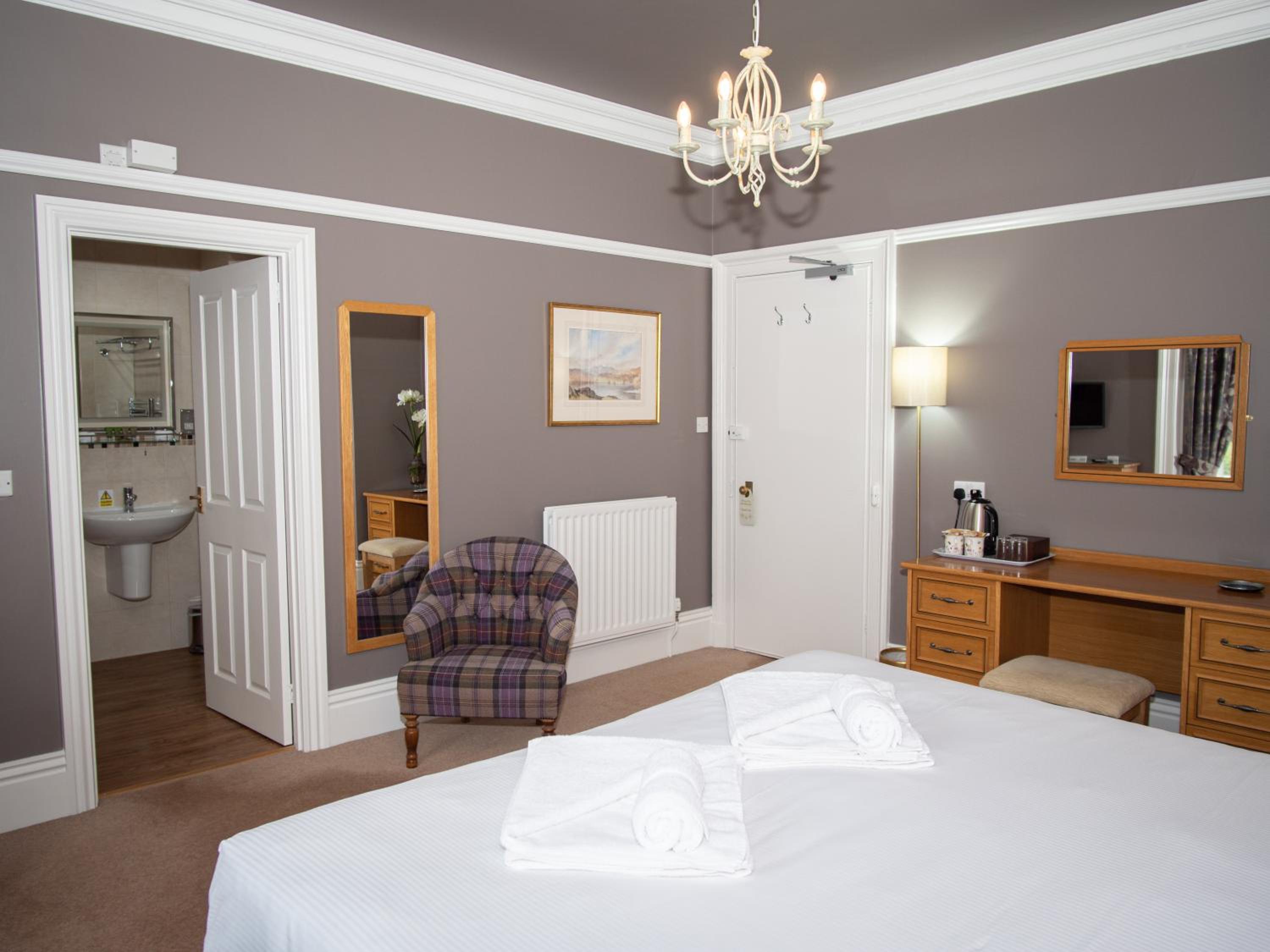 Deluxe Double or Twin Room photo 1