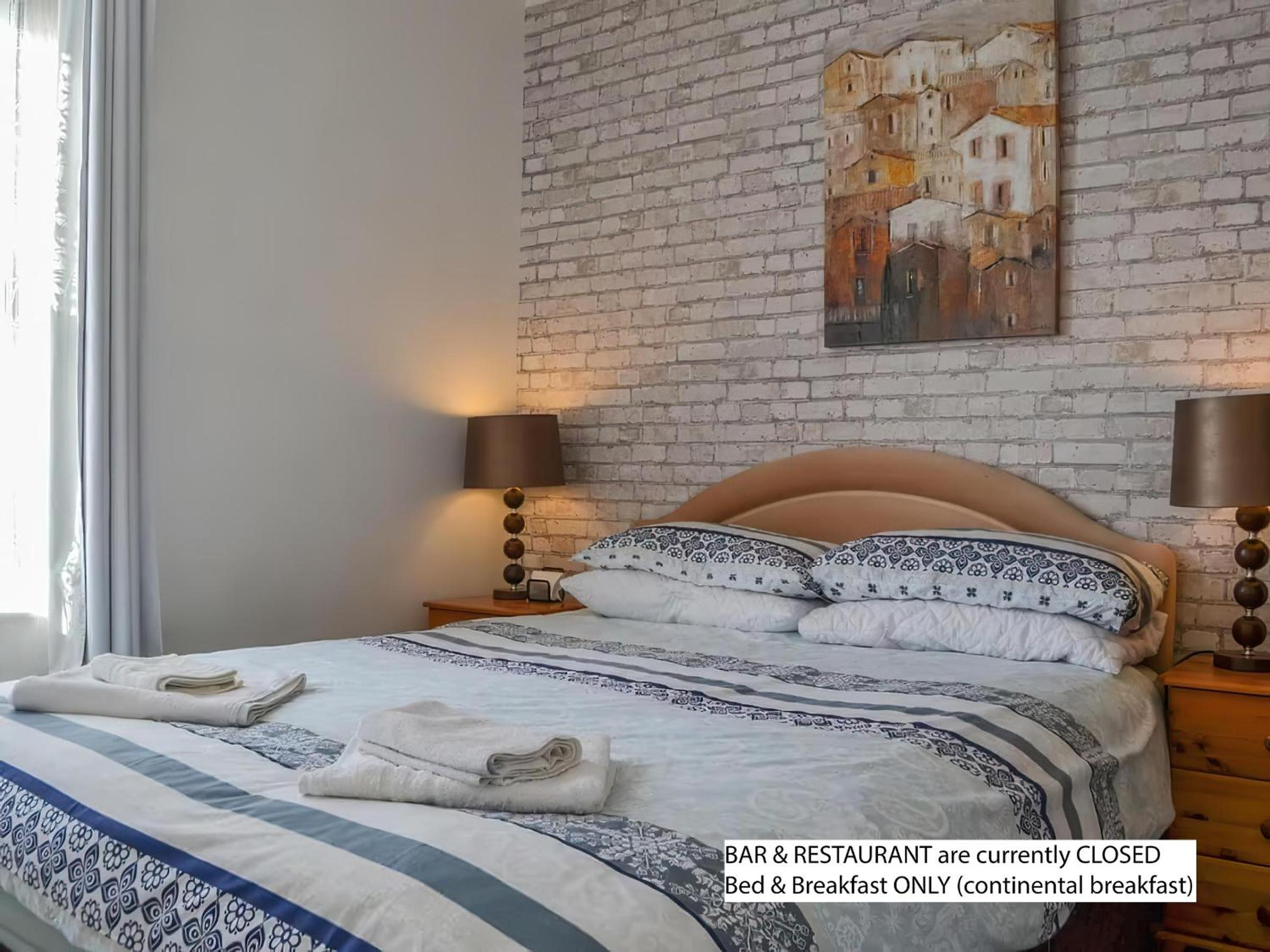 Deluxe Double Room with Shower