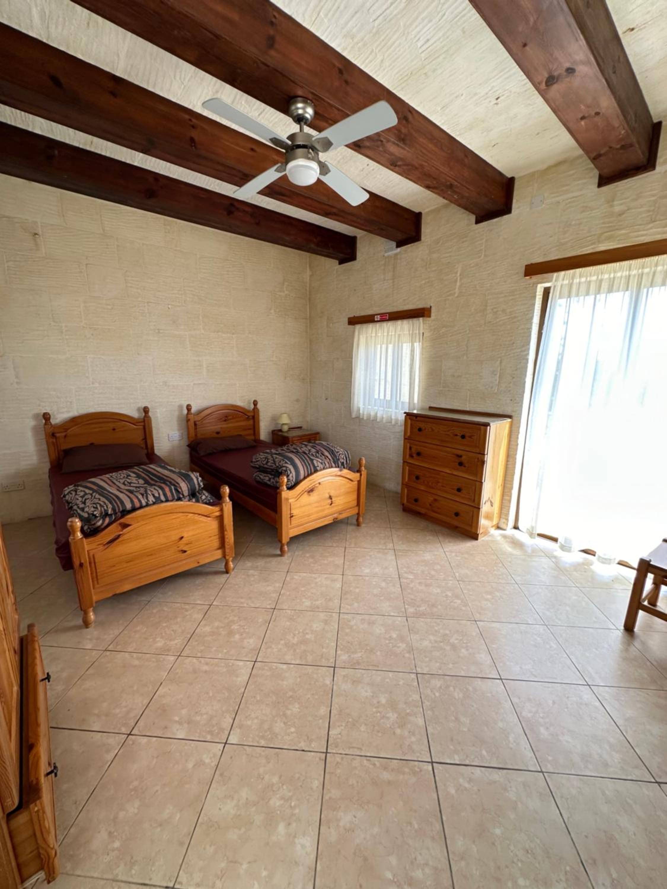 Double or Twin Room with Bathroom photo 2