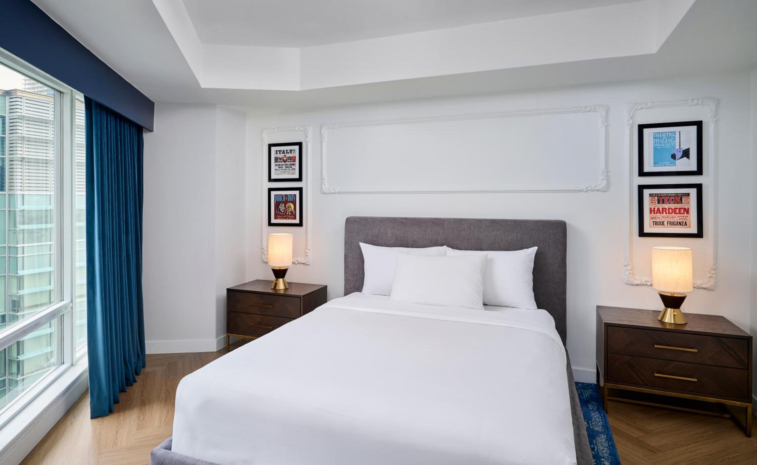 Deluxe Queen Suite - Photo 1