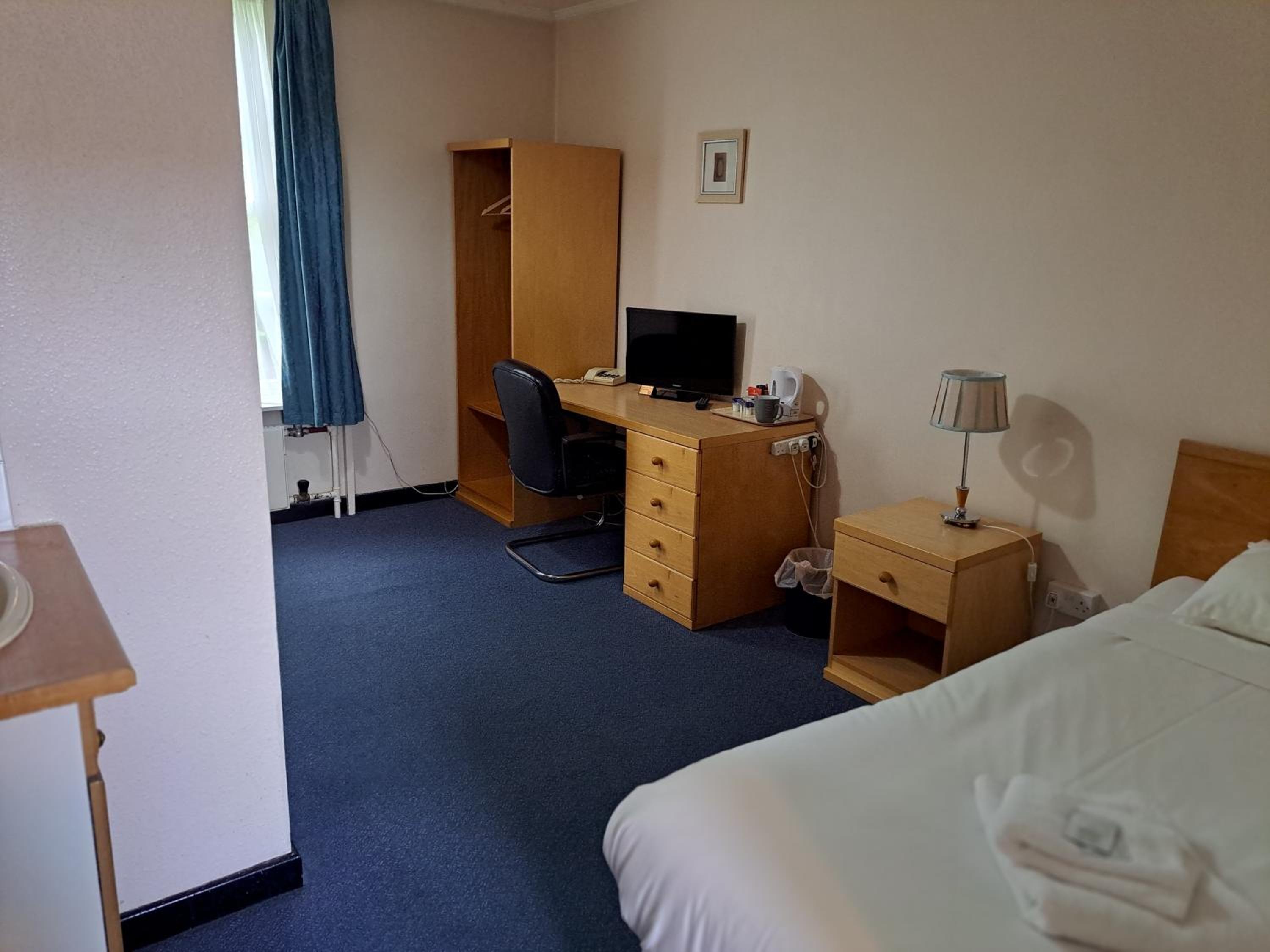 Single Room photo 3