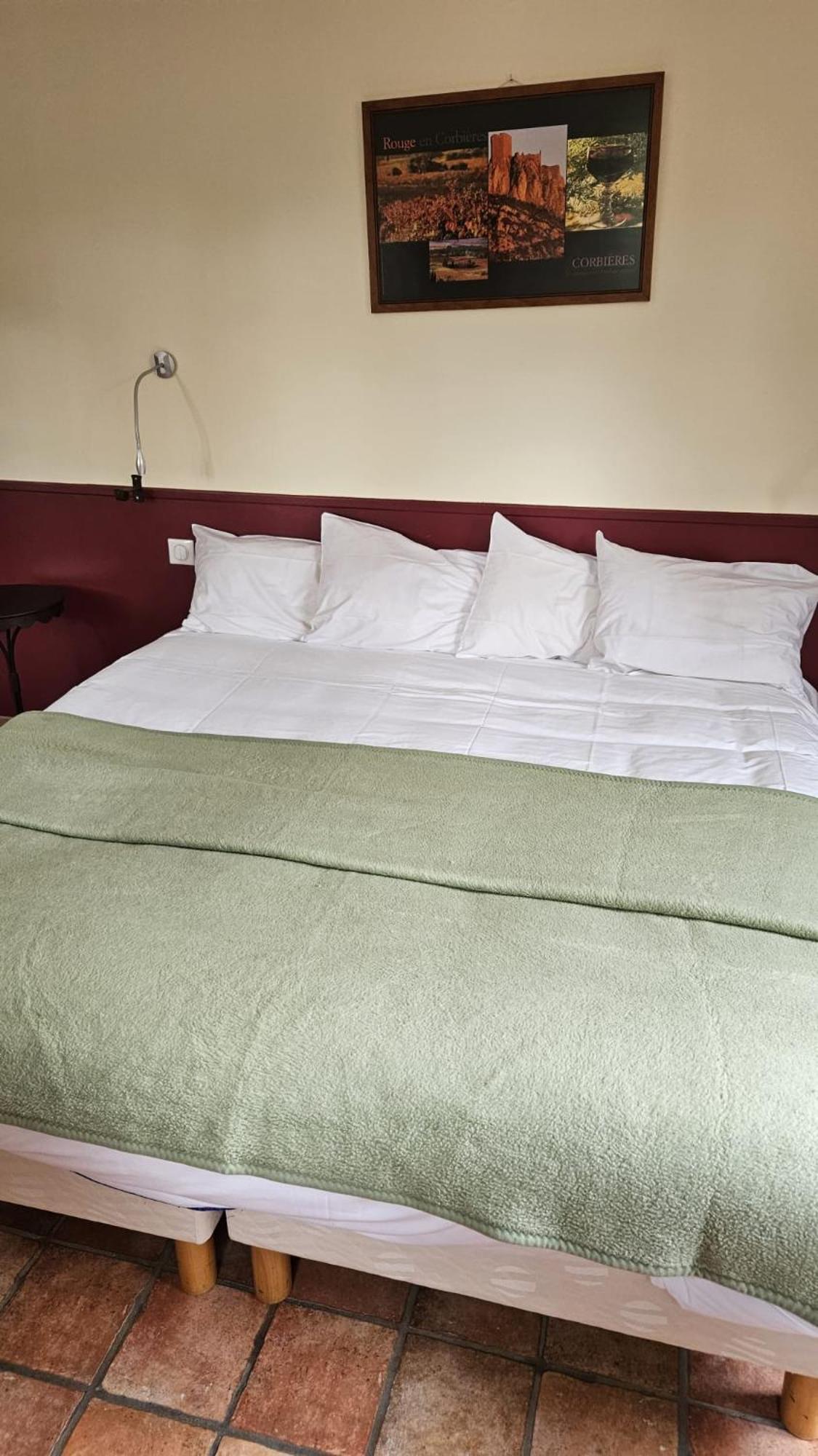 Double or Twin Room photo 2