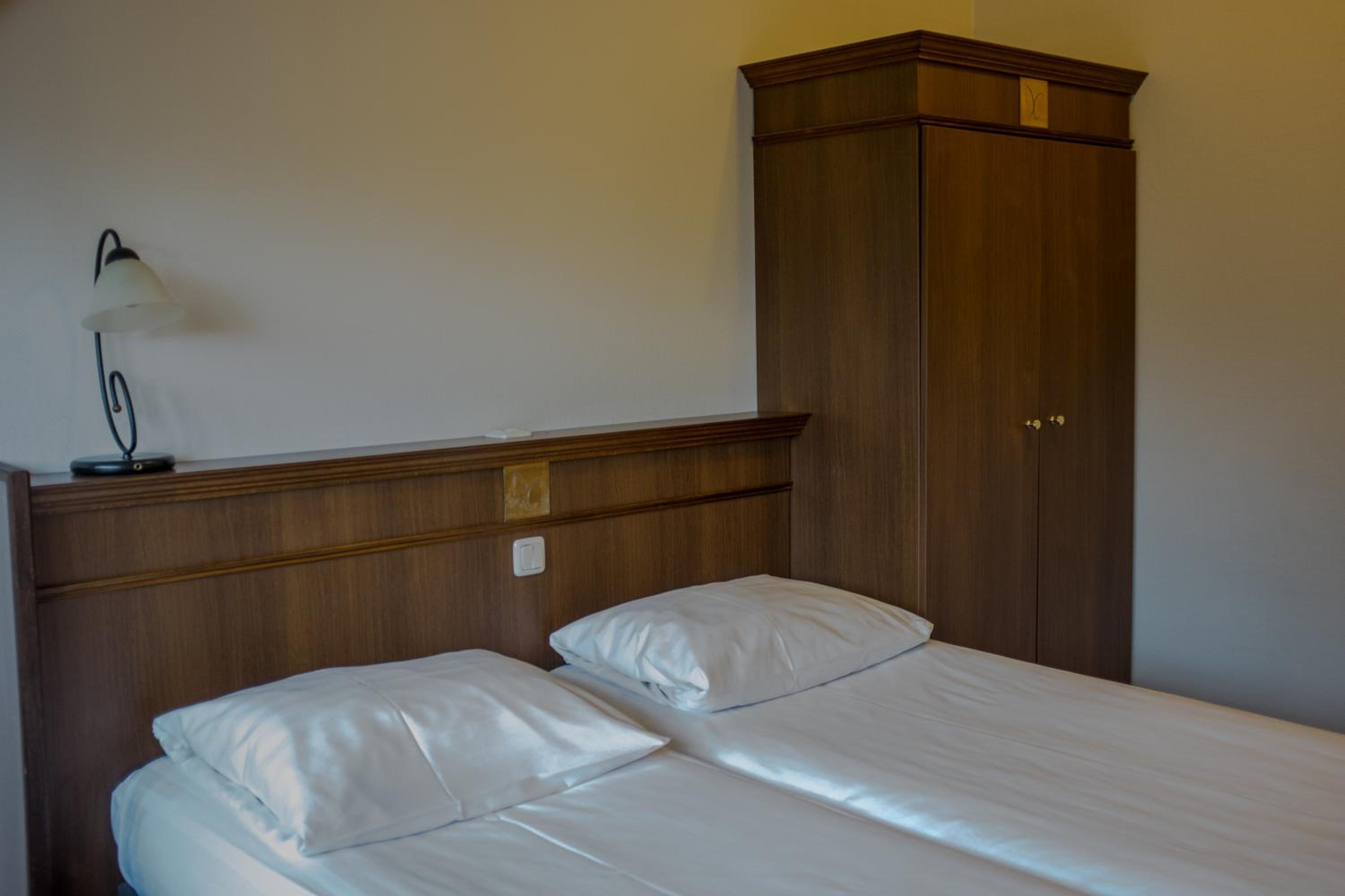 Standard Double Room photo 3