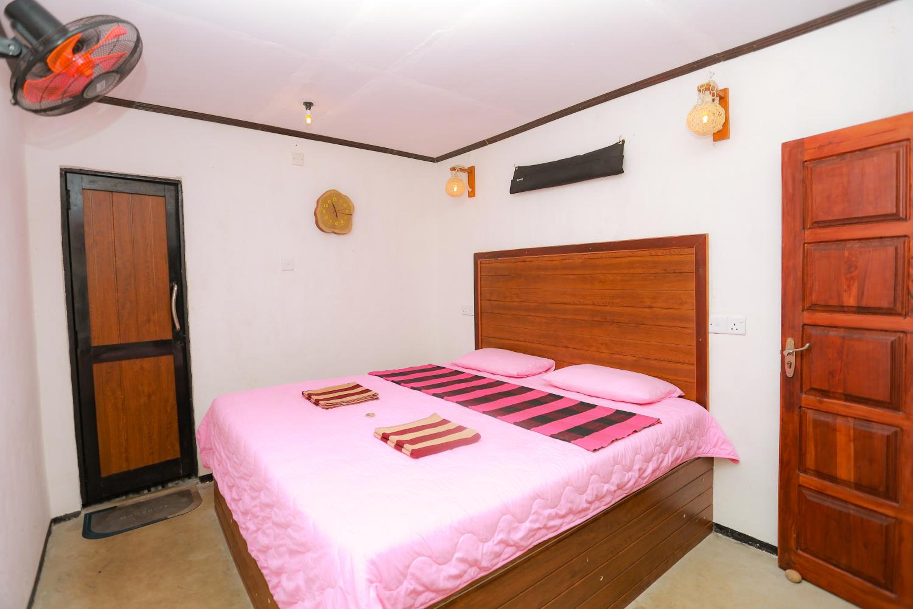 Budget Double Room photo 1