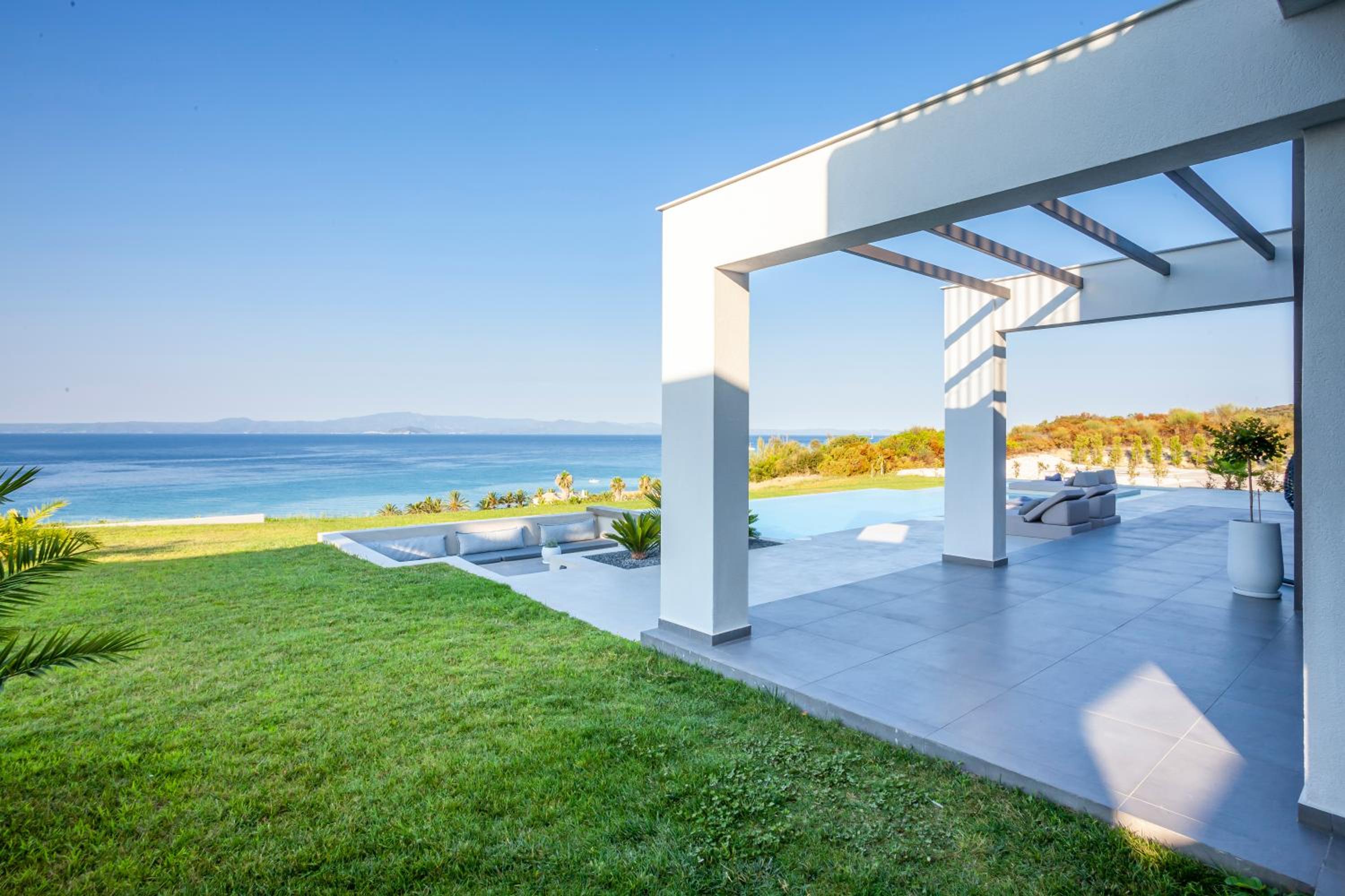 Sapphire Villa photo 2