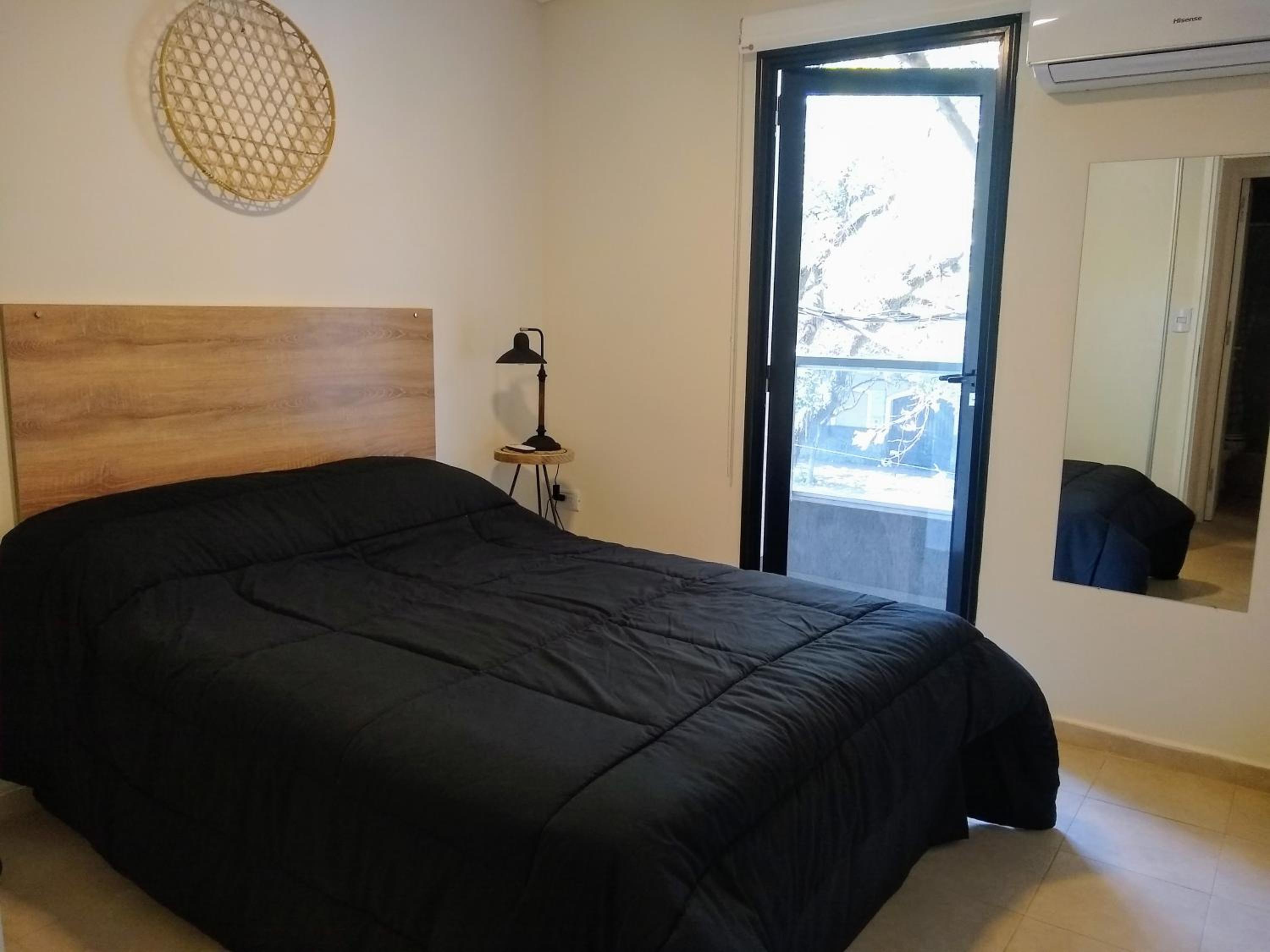 One-Bedroom Apartment photo 3