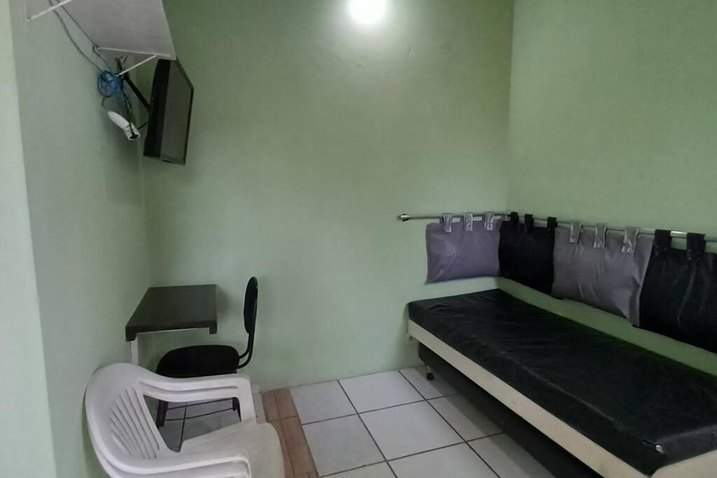 One-Bedroom House photo 3