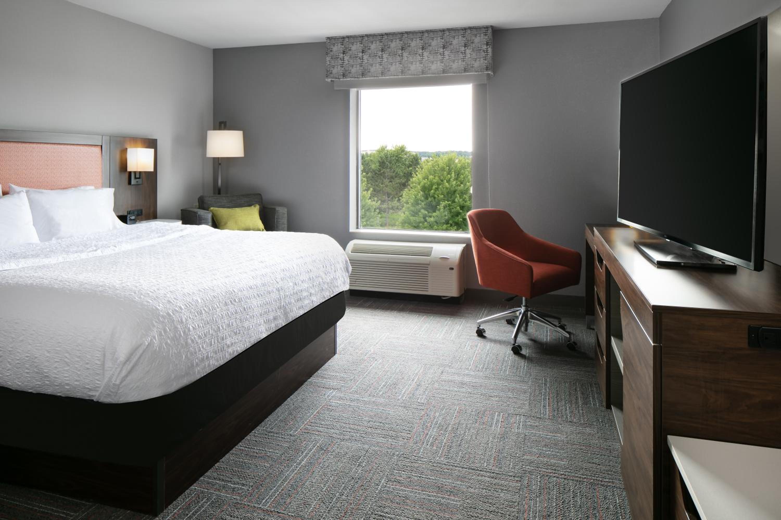 King Room - Mobility Access/Non-Smoking - Photo 5