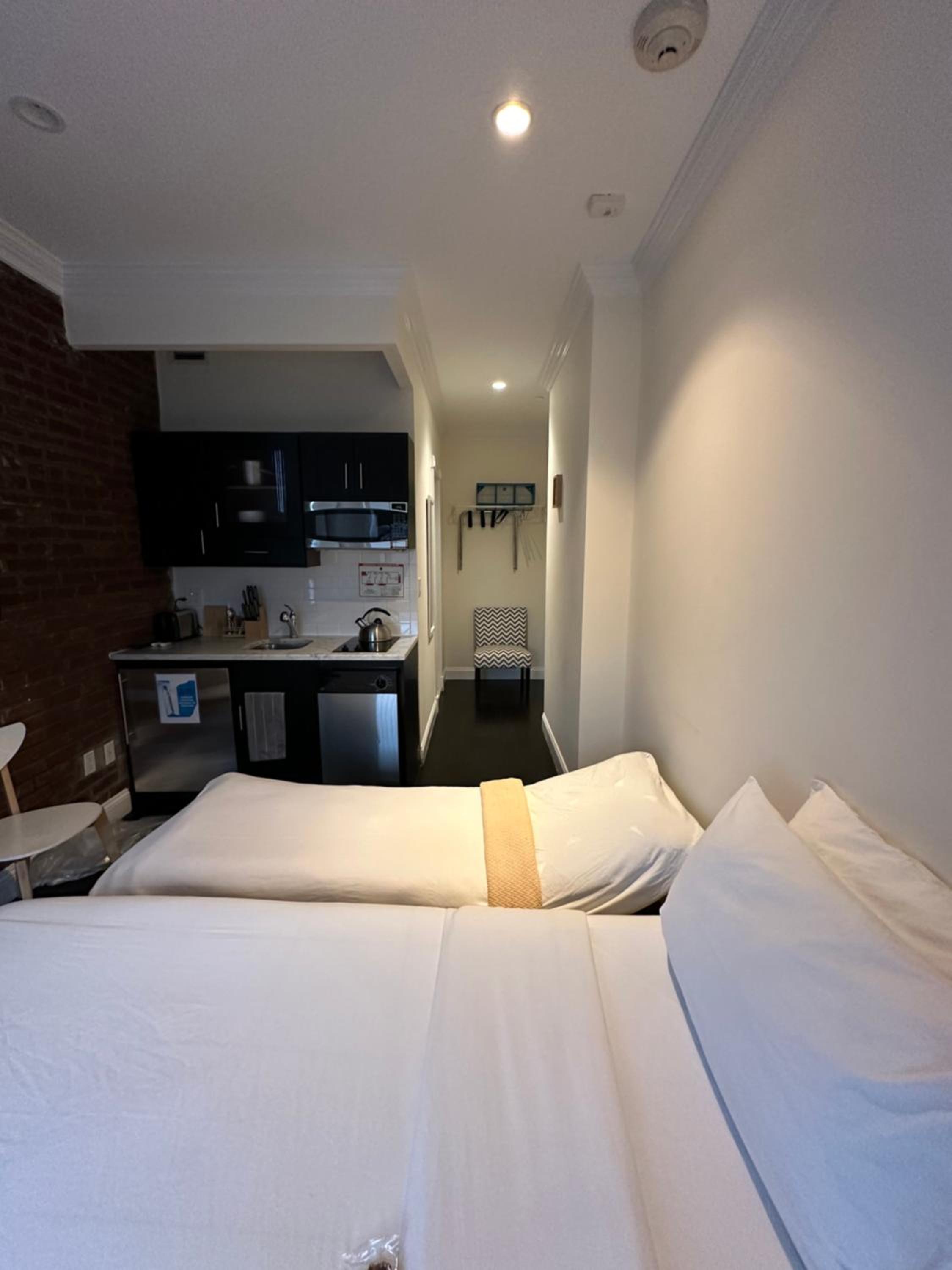 Deluxe Double Room with Extra Bed photo 1