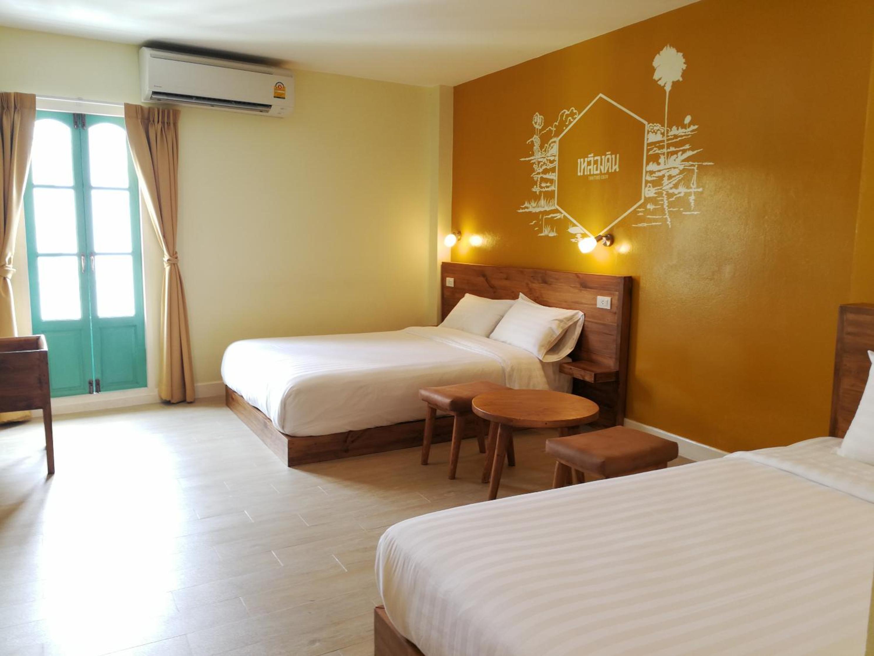 Deluxe Triple Room photo 2
