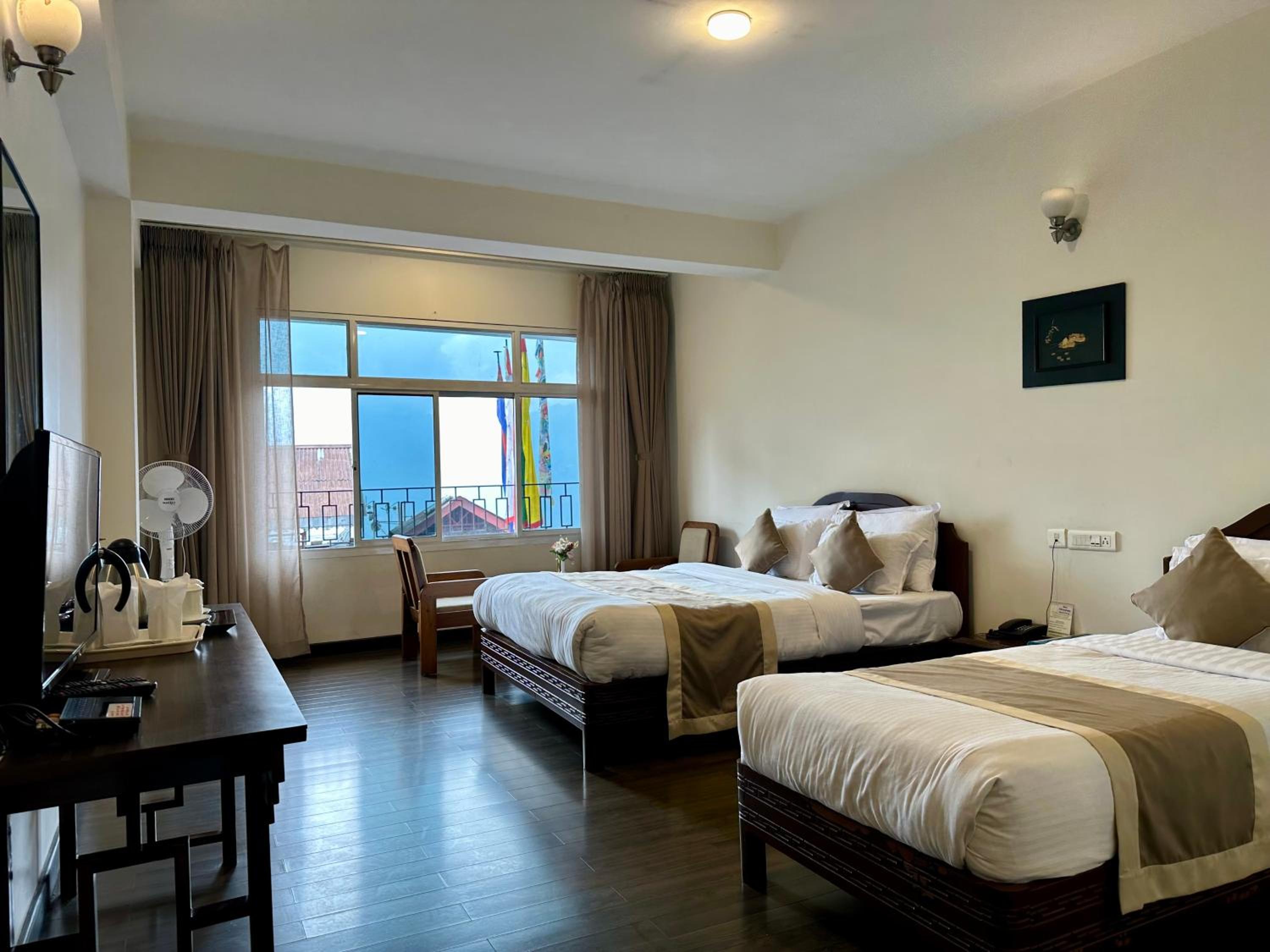 Deluxe Triple Room - Photo 1