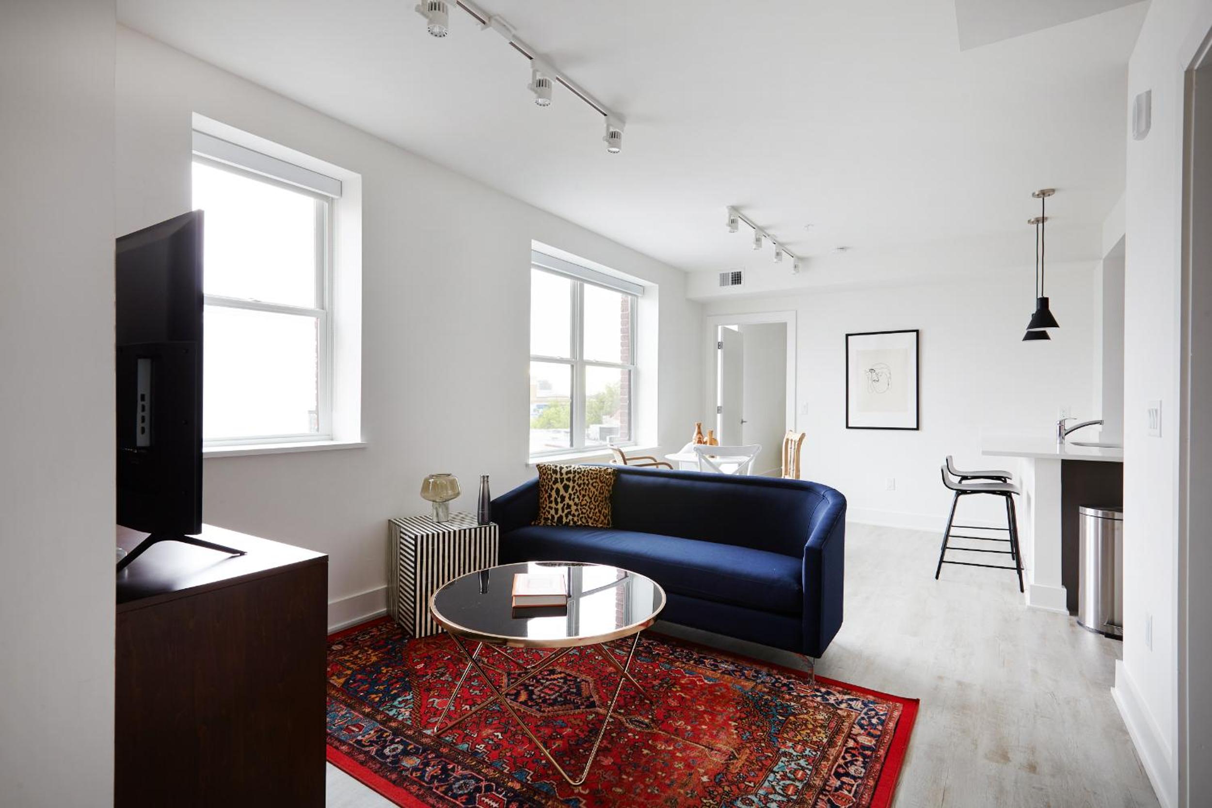 Two-Bedroom Deluxe Apartment - Photo 1