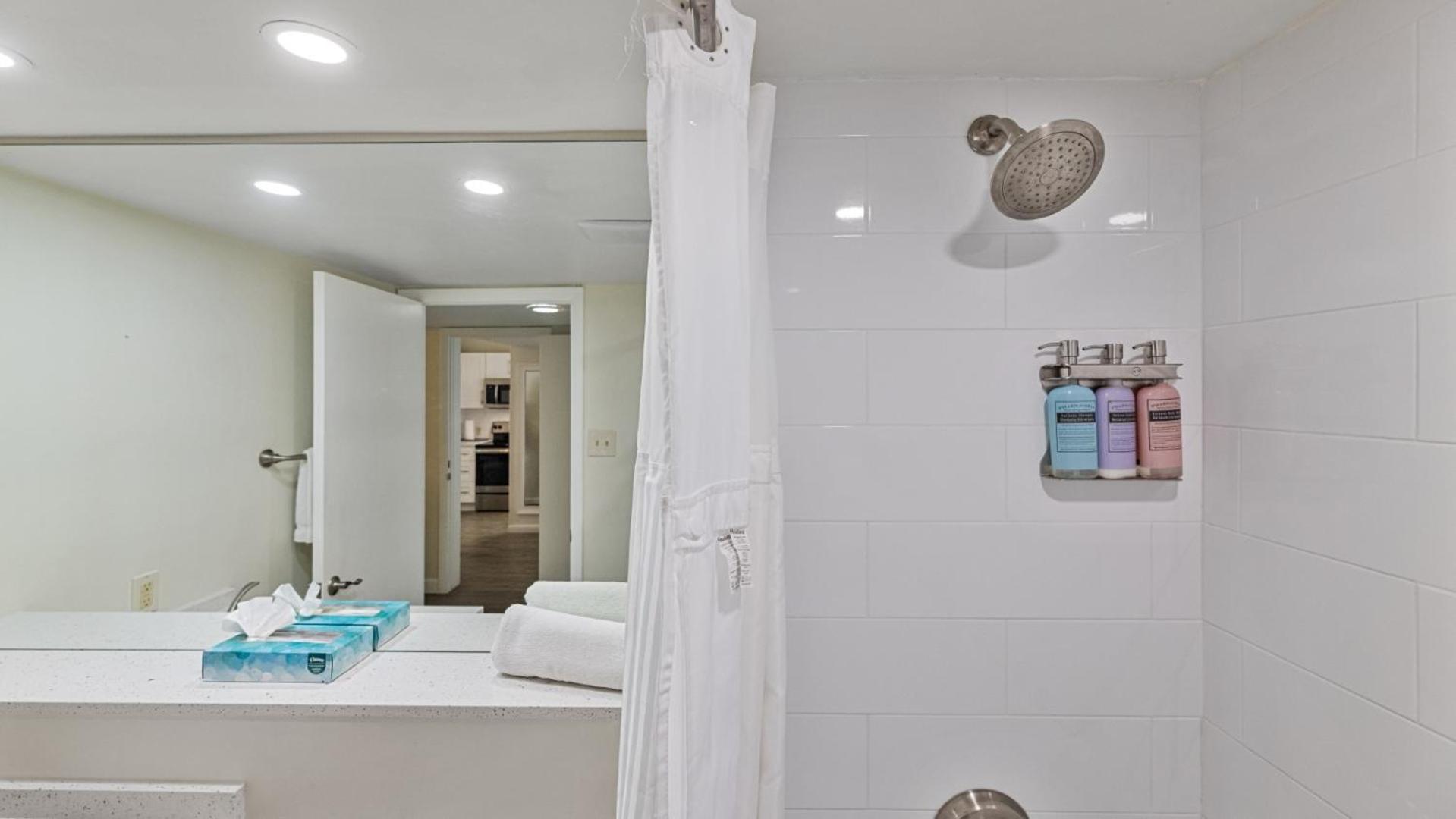 Deluxe Suite photo 2