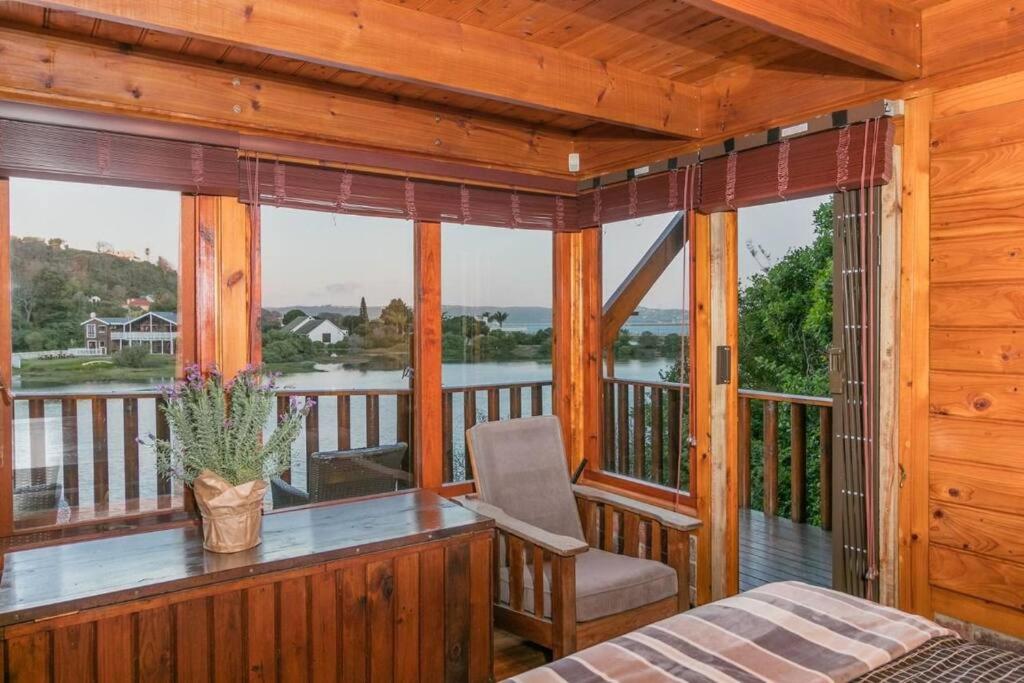 Three-Bedroom Vacation Home  photo 1