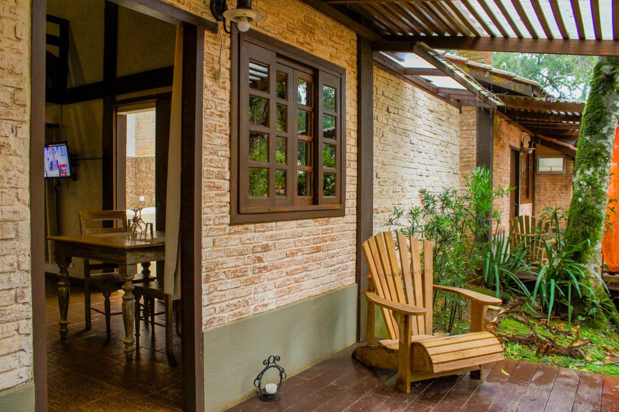 Deluxe Chalet photo 3