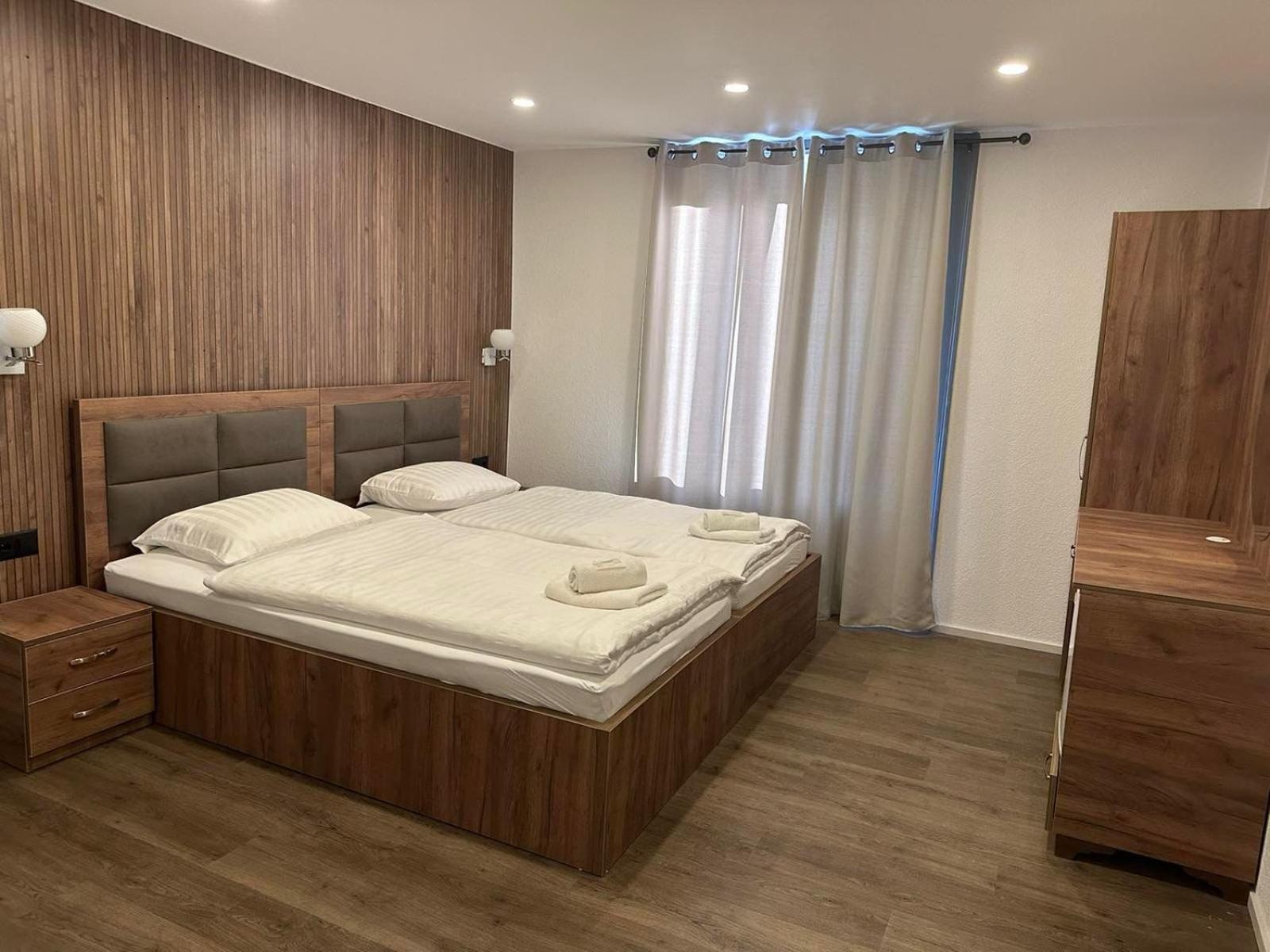 Double Room - Photo 1