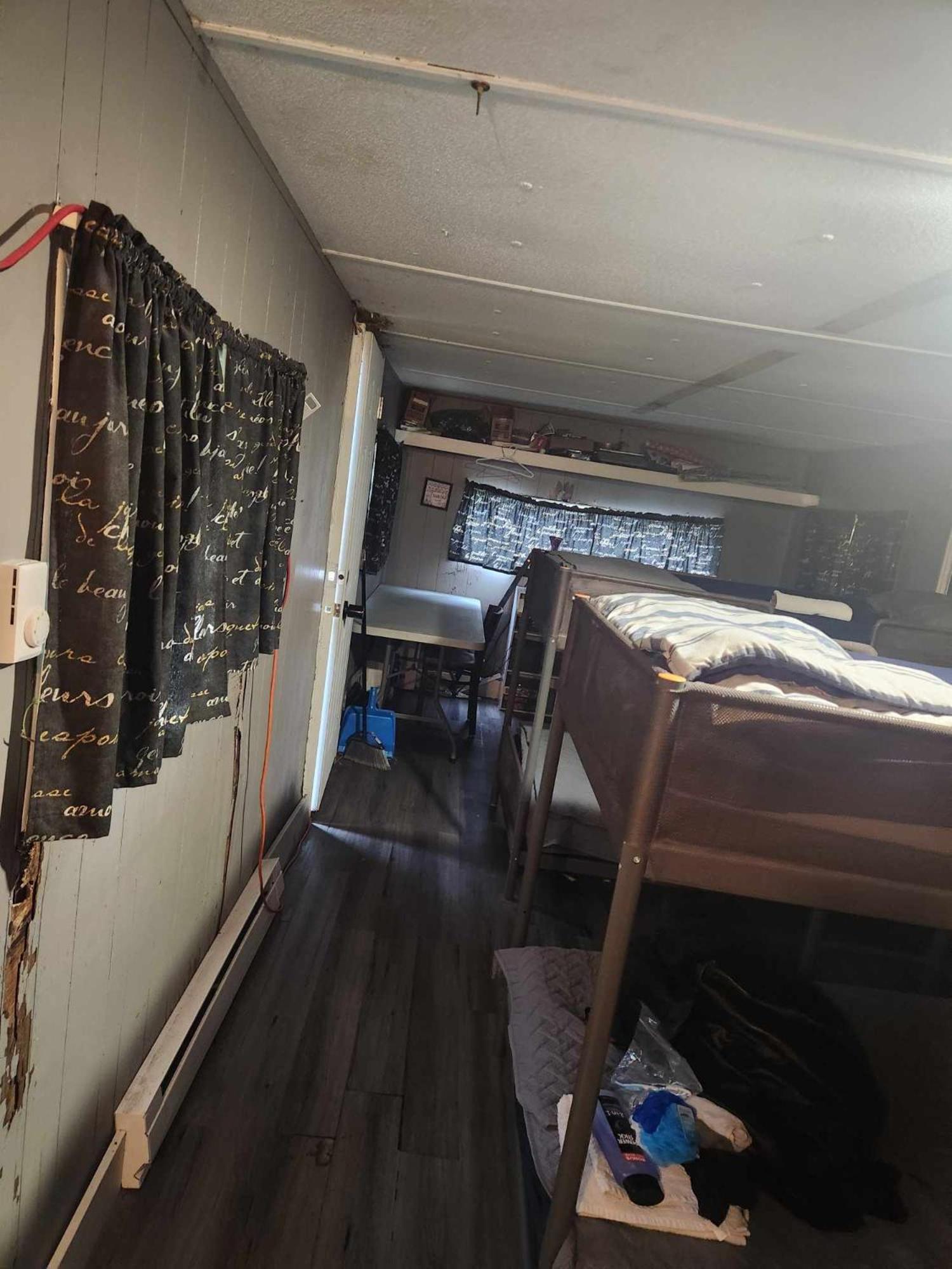 Bunk Bed In Mixed Dormitory Room photo 2