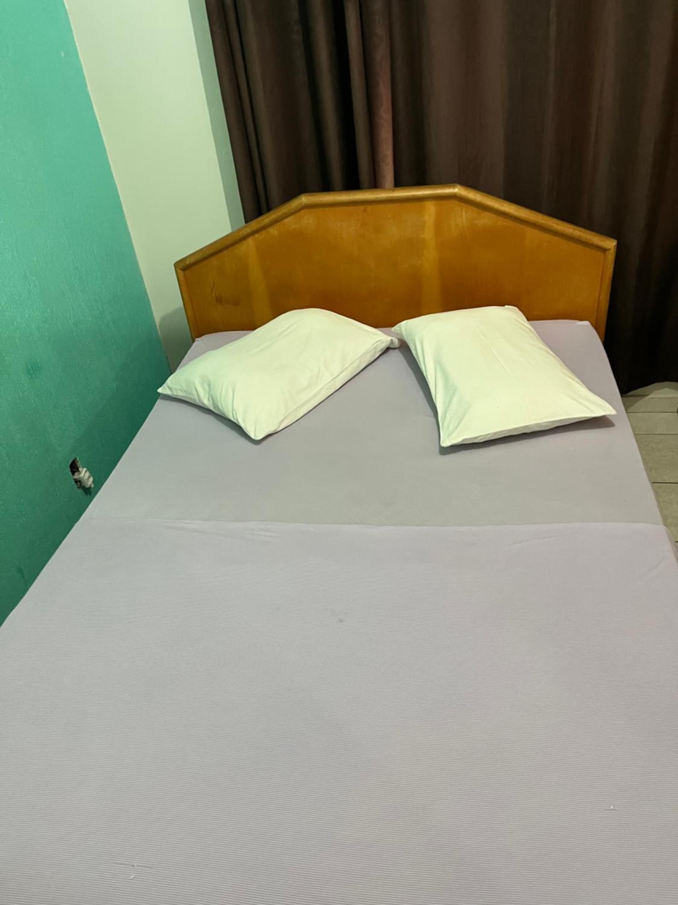 One-Bedroom Apartment - Photo 1