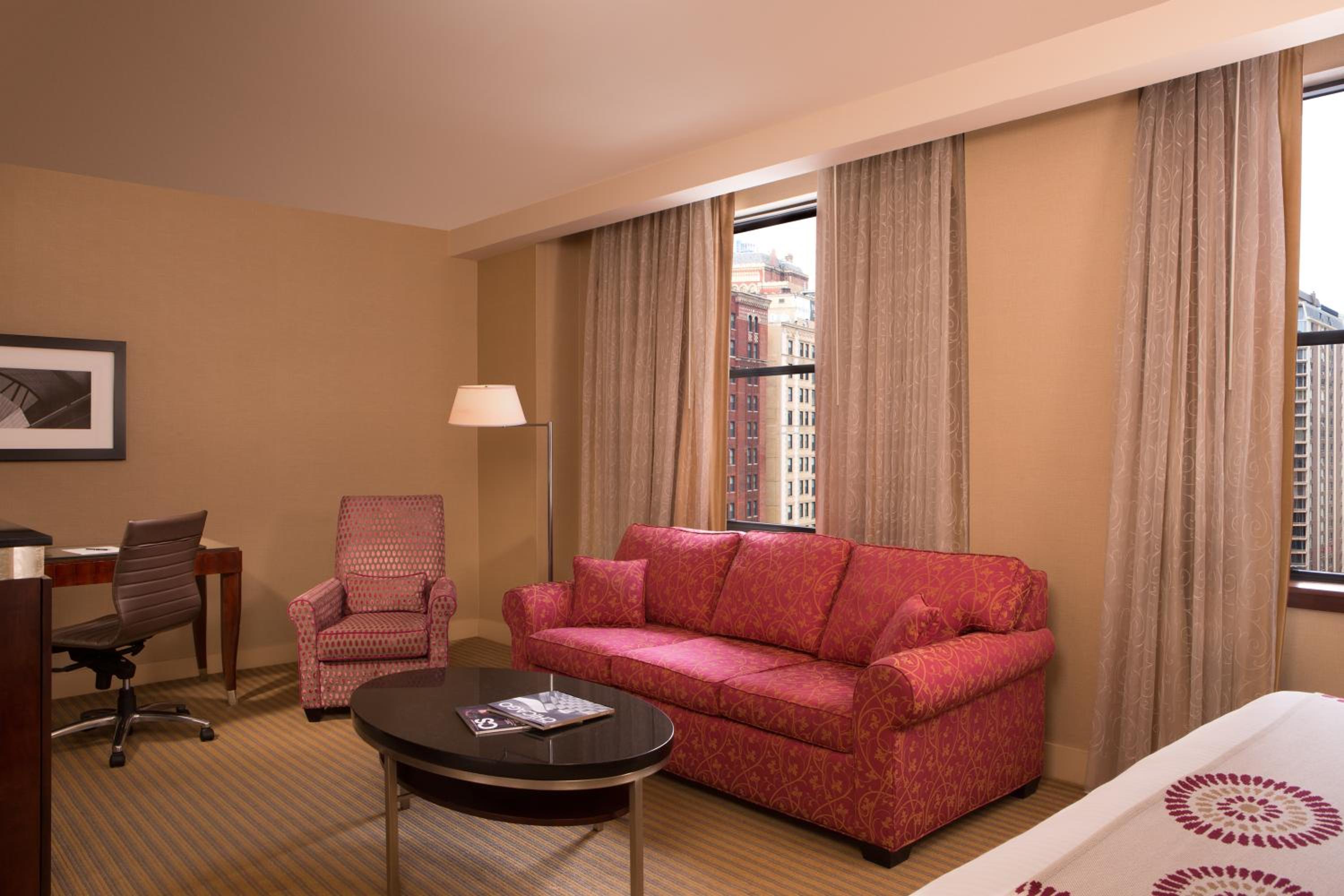 Junior Suite - Photo 1